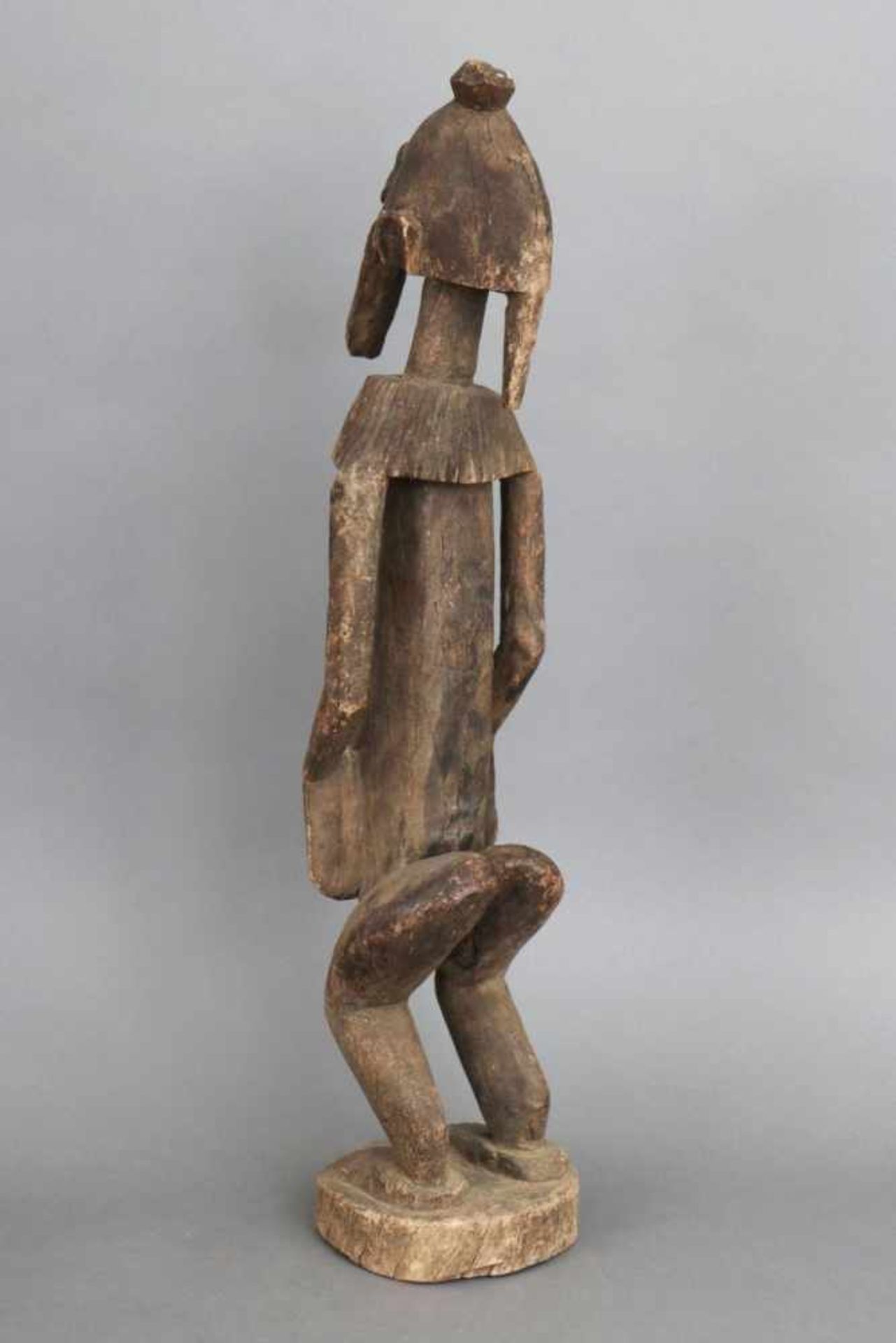 Afrikanische Ritual-/Ahnenfigurwohl Kongo, ¨Stehende männliche Figur¨, H c.a 70cm - Bild 2 aus 2