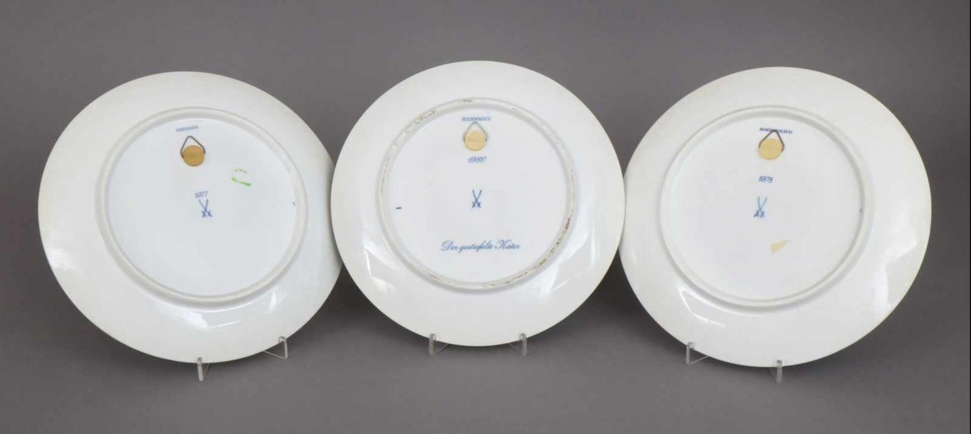 4 MEISSEN WeihnachtstellerPorzellan, Goldrand, 1970er/80er Jahre, diverse, D ca. 25cm - Bild 2 aus 3