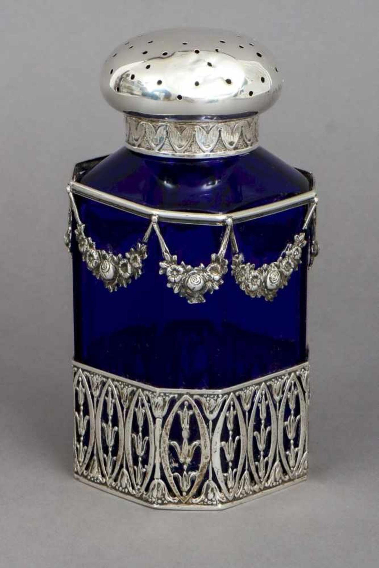 Zuckerstreuer im Stile des Empire800er Silber und blaues Glas, Deutsch, um 1920, gekantetes, - Bild 2 aus 3