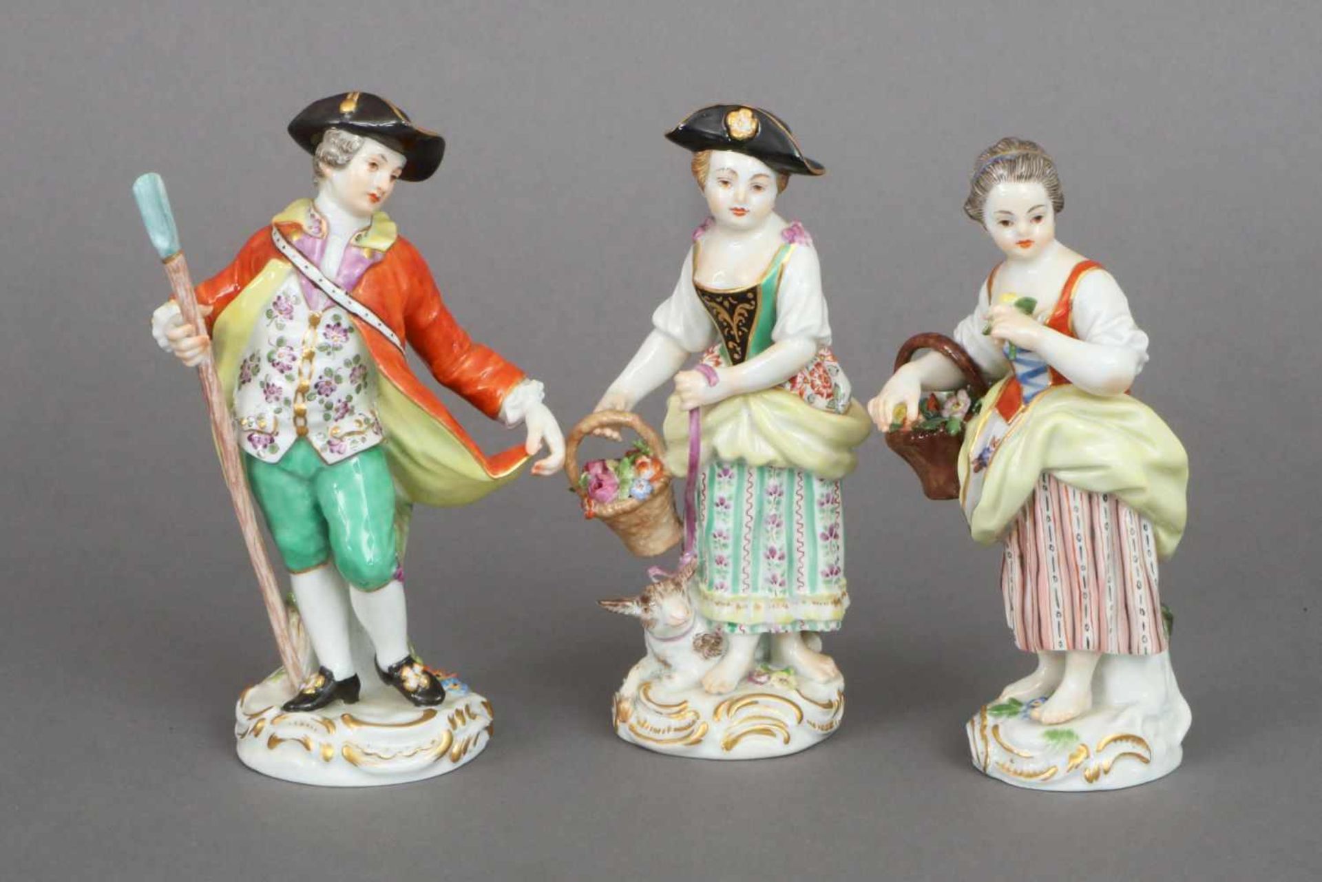 3 MEISSEN Porzellanfiguren (sogenannte ¨Gartenkinder¨)Entwurf J.J. KAENDLER, um 1740, Ausführung