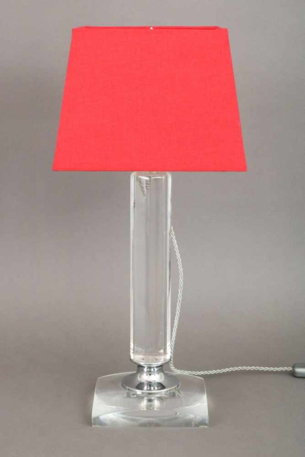 LampeFuß Plexiglas, hocheckiger, gekanteter Fuß auf eckigem Stand, 1-flammig elektrifiziert und