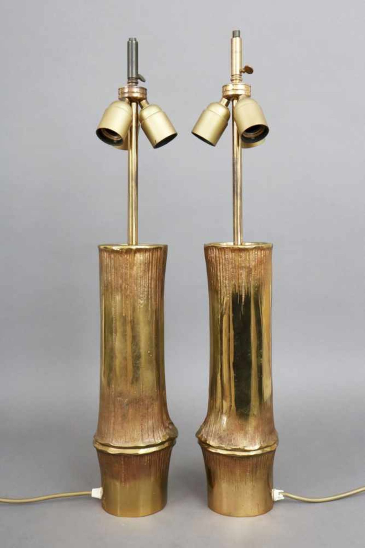 Paar MAISON CHARLES ¨Bambou¨ TischlampenBronze, Fuß in Bambus-Form (zylindrisch, naturalistisch), am - Image 2 of 7