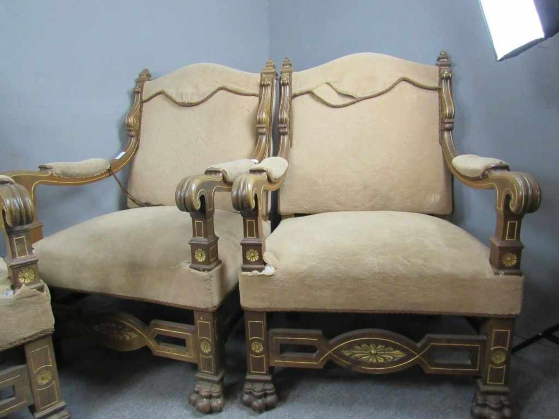 4 antike Armlehnenstühle Barock bedürfen Restauration wobei komplett - Bild 2 aus 5