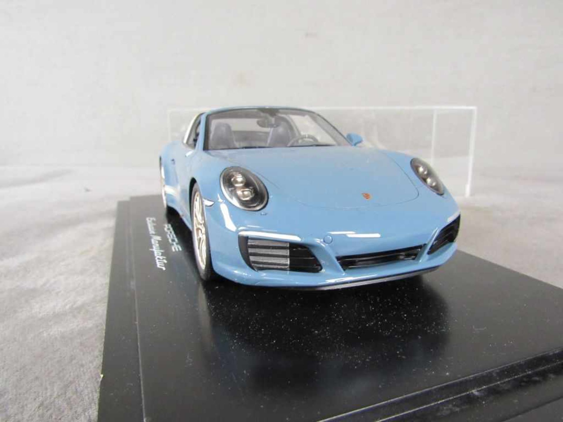 Modellauto Porsche Original Porsche Model im Maßstab 1:18 in original Box unbespieltes - Bild 4 aus 5