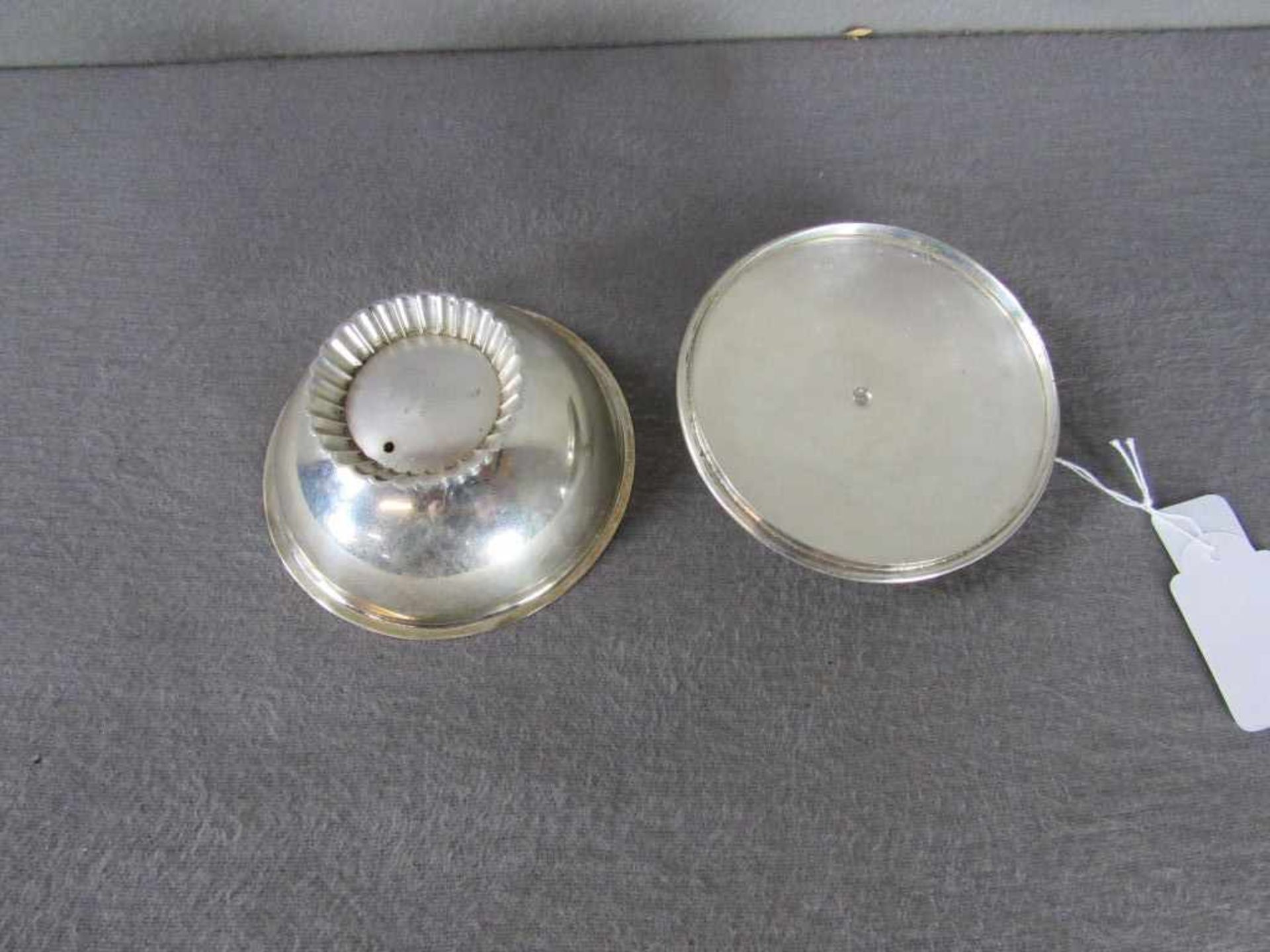 Kleine silberne Deckeldose 835er Silber 100 Gramm - Bild 3 aus 3