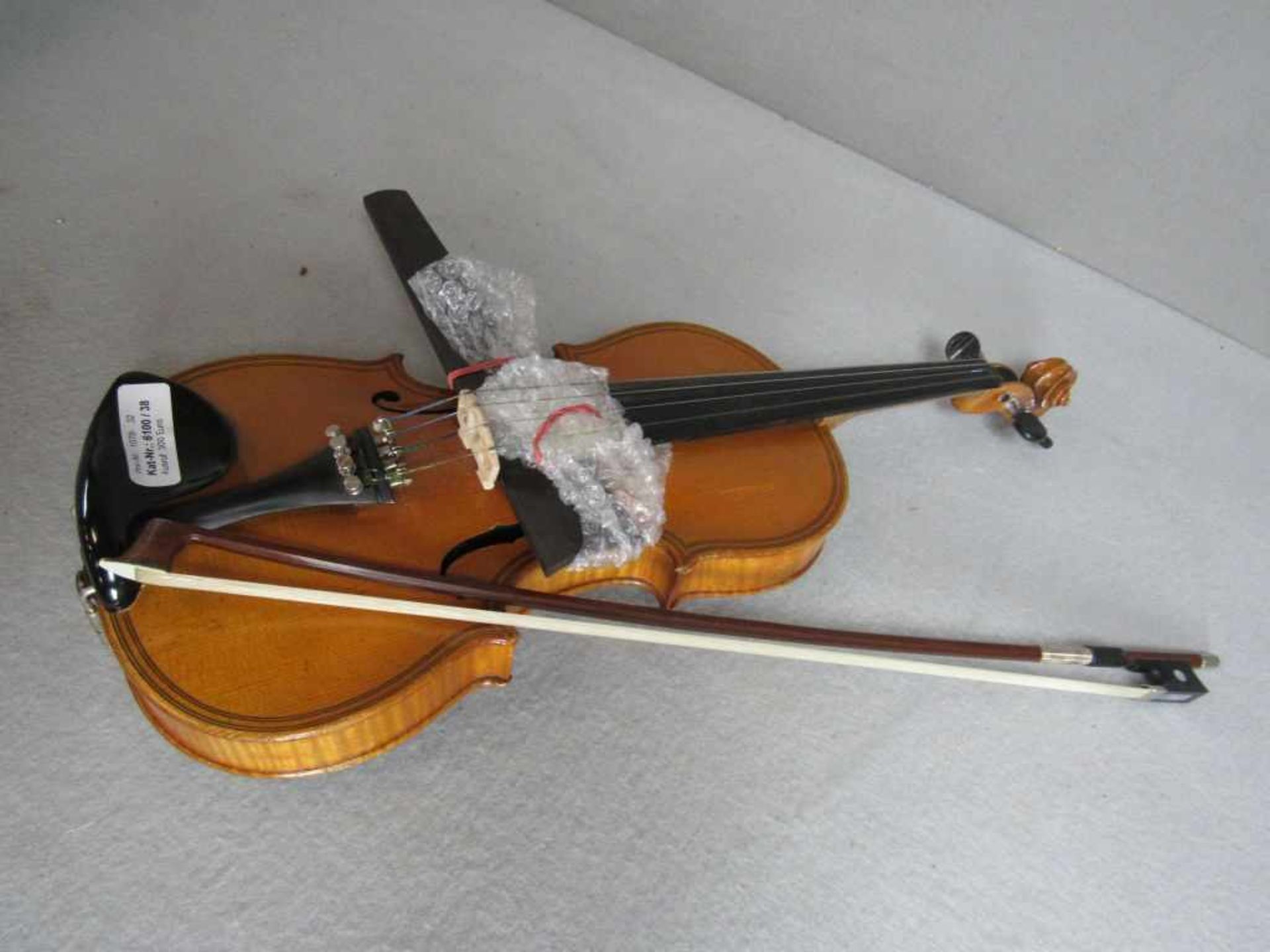 Hochwertige Geige Italien komplett mit Bogen und Ersatzteil - Bild 3 aus 4