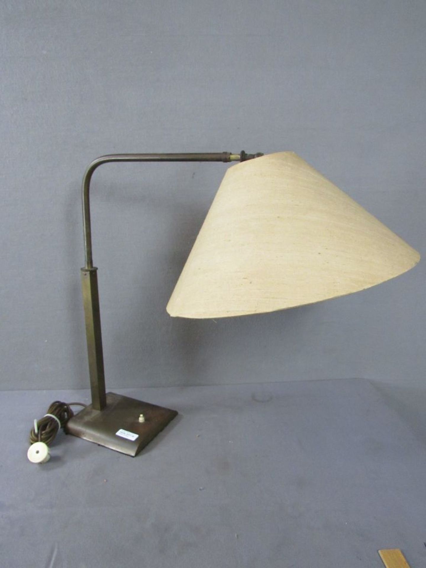 Art Deco Tischlampe 30er Jahre schwenkbar höhenverstellbar sowie Auszug ca:60cm hoch