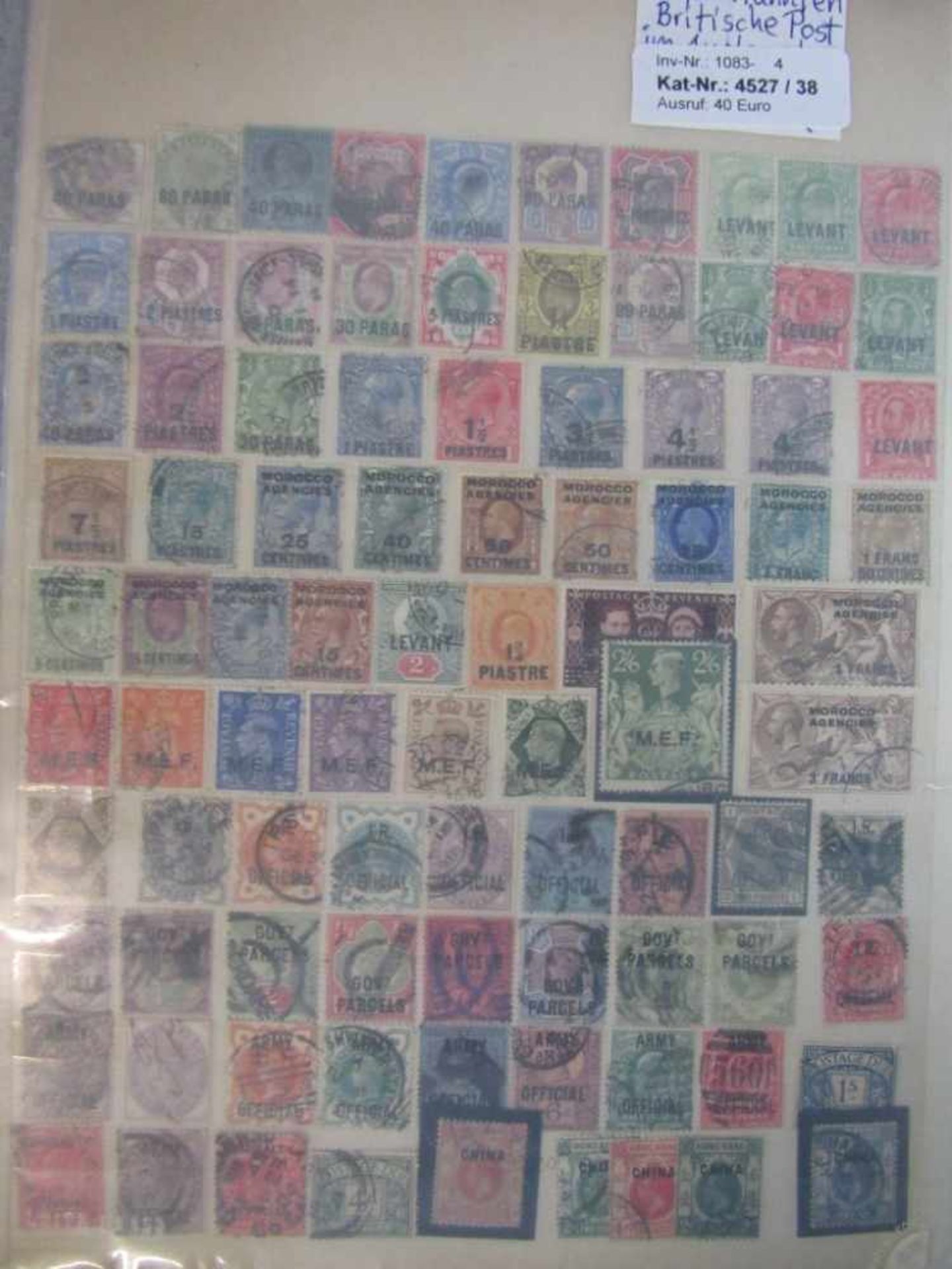 Briefmarken Großbritannien Britische Post im Ausland Porto und anderes
