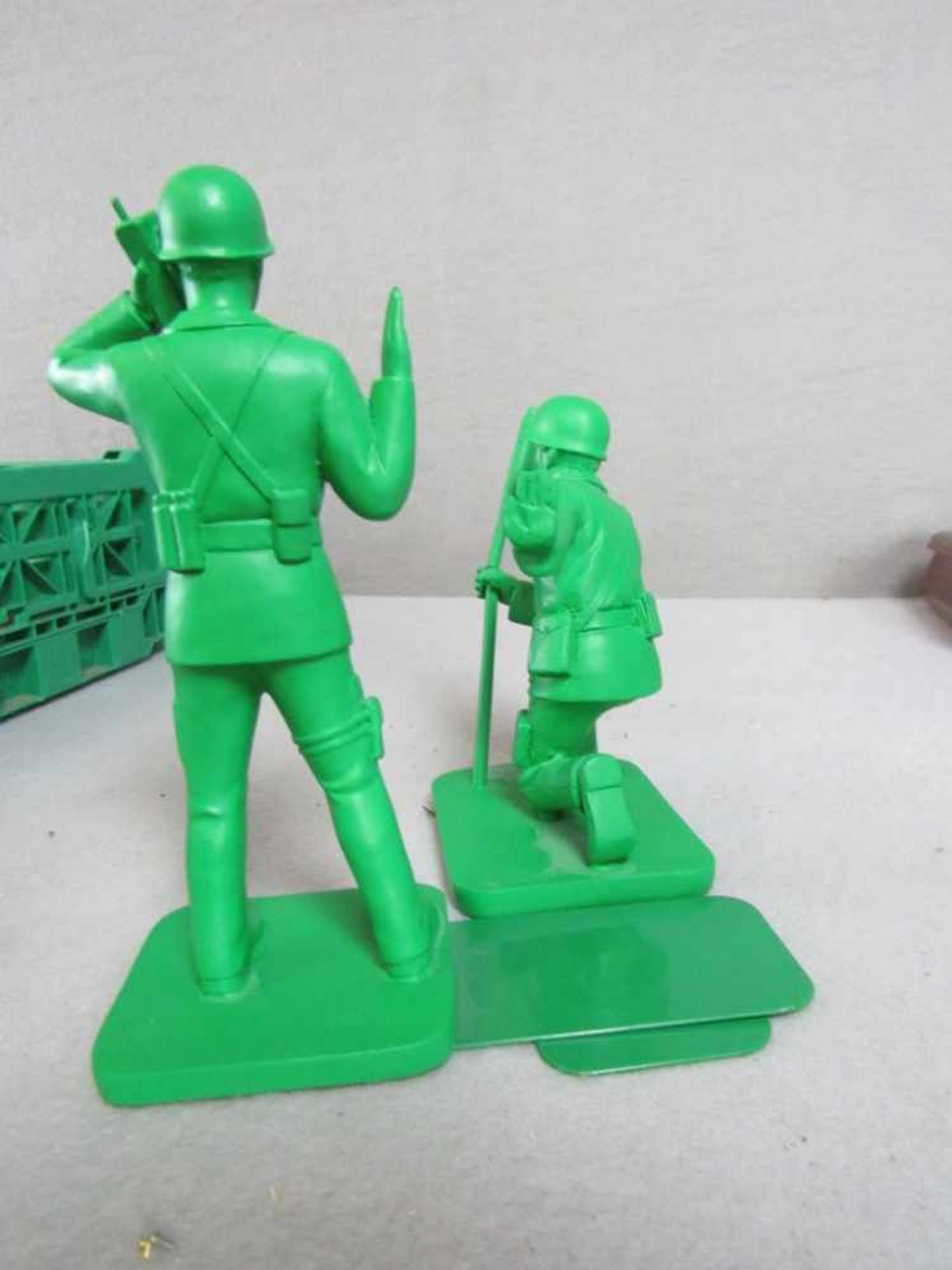 2 Buchstützen Darstellung Soldaten militärisch Höhe:17,5 cm - Bild 2 aus 2