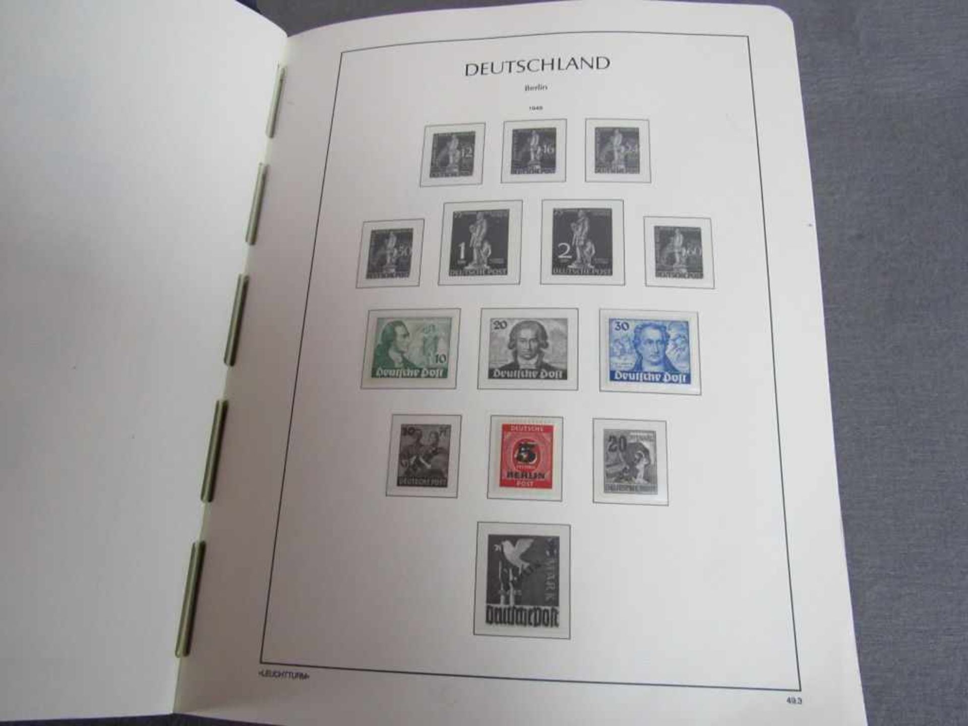 Briefmarken Berlinsammlung xx aus 1948-1990 Michel ca.2400 Euro im Leuchtturm Falzlos Vordruck - Bild 3 aus 8