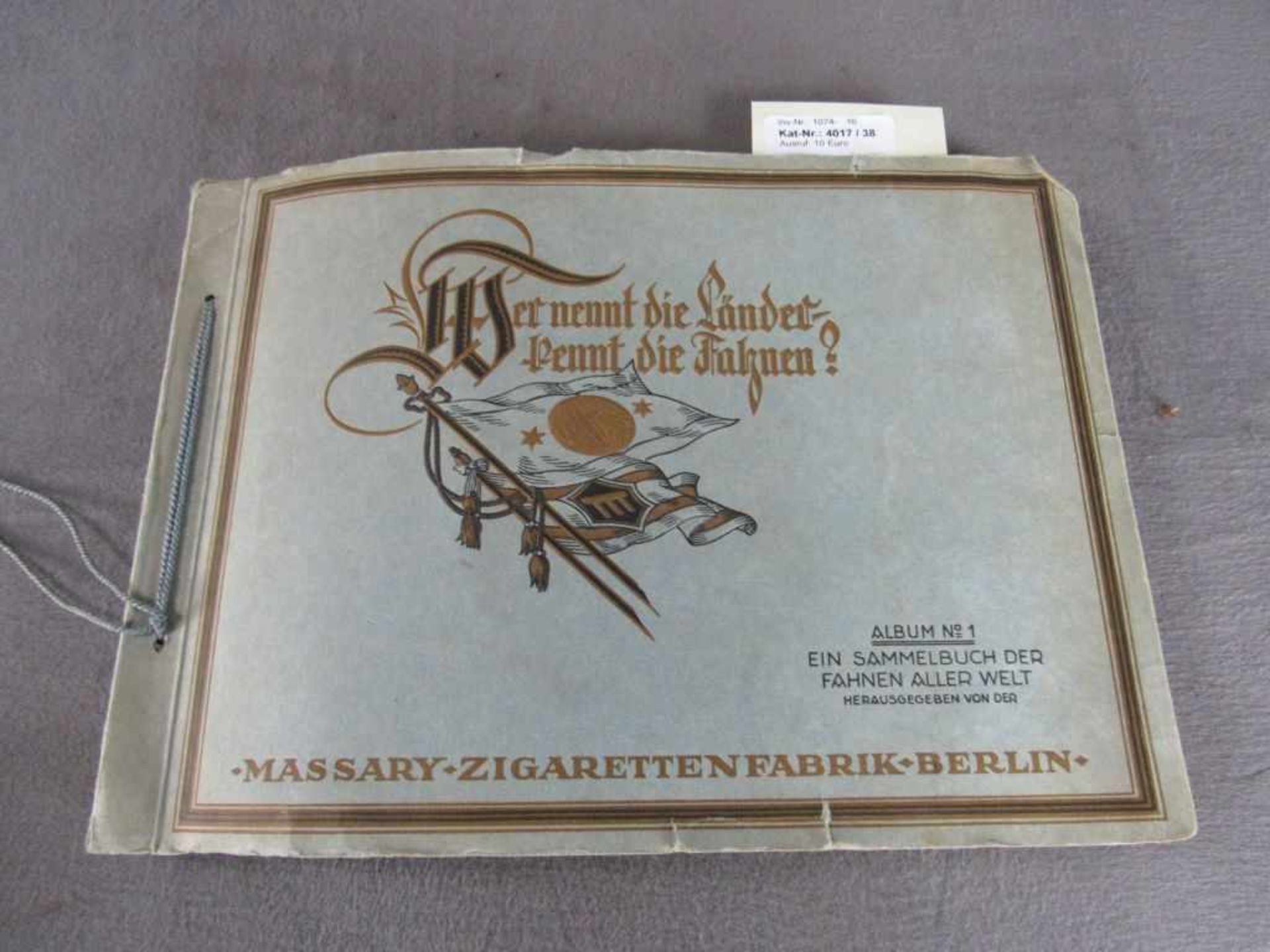 Ziggarrettenbilderalbum Fahnen und Flaggen Album Nr. 1 schöner Zustand