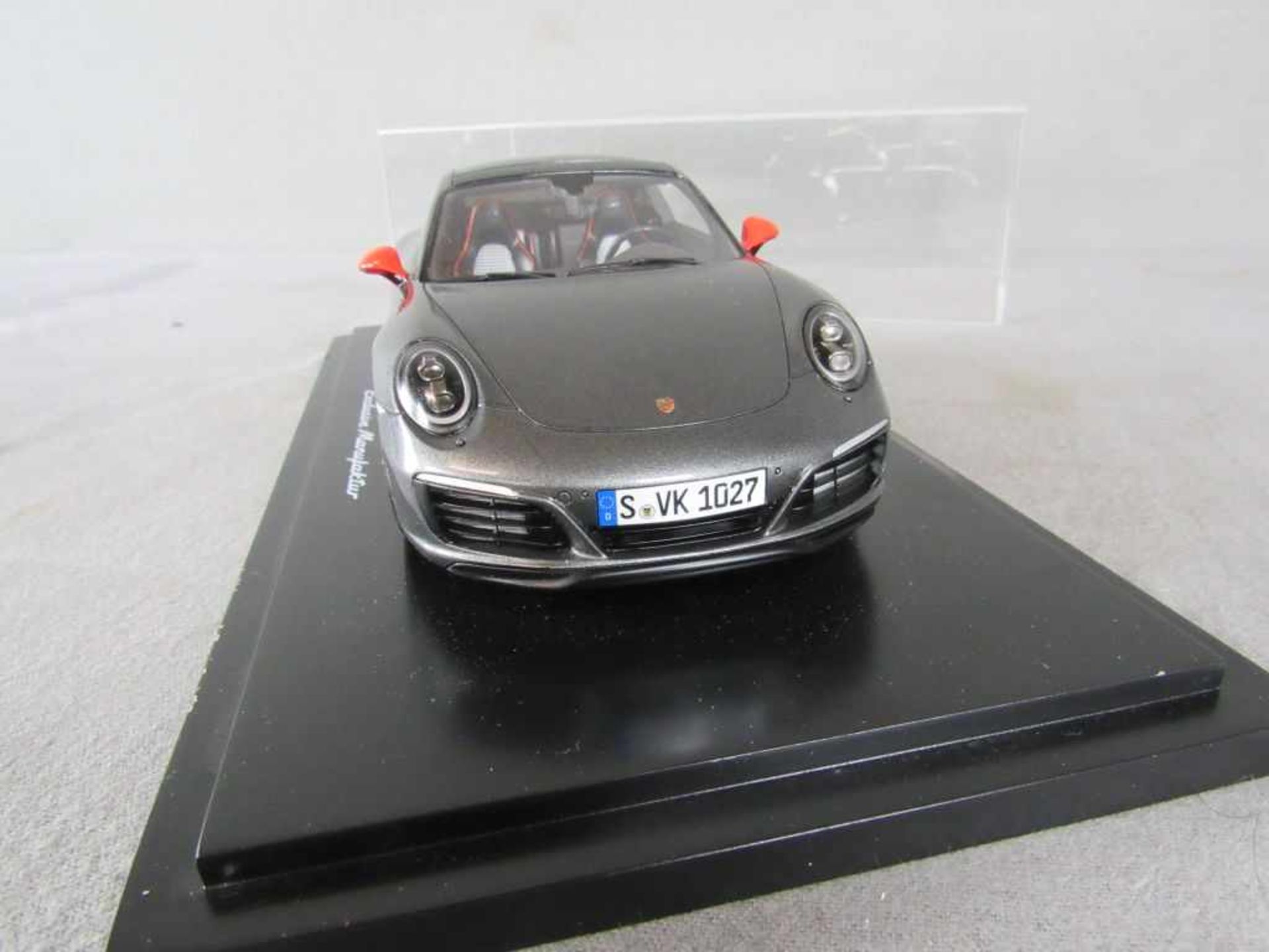 Modellauto Porsche Original Porsche Modell im Maßstab 1:18 in original Box unbespieltes - Image 4 of 6