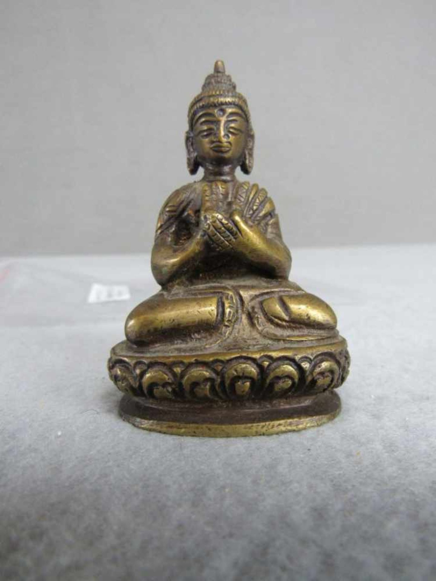 Kleine Bronze Buddhastatue