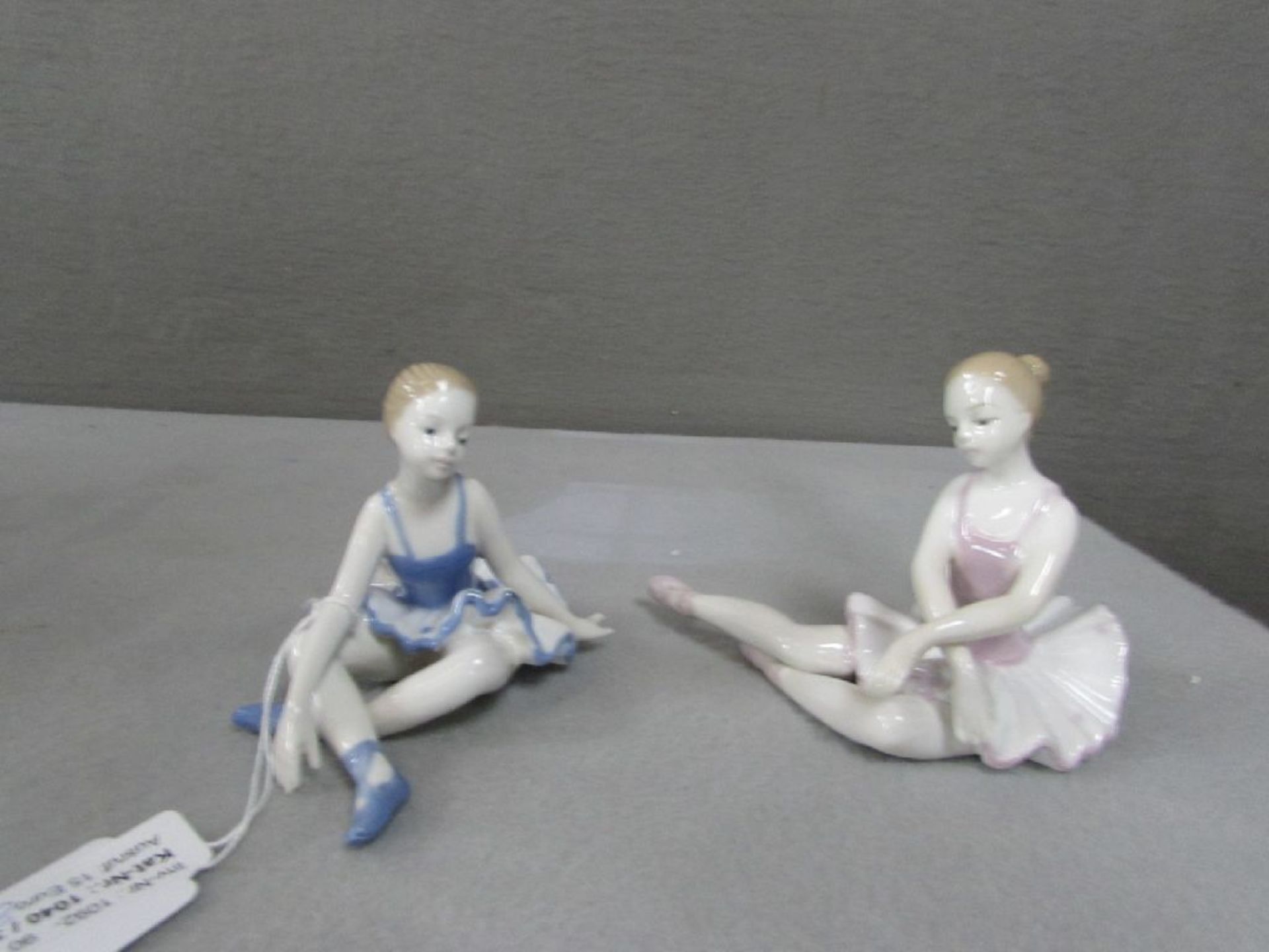 2 Porzellanfiguren Ballerinas höhe 10 cm