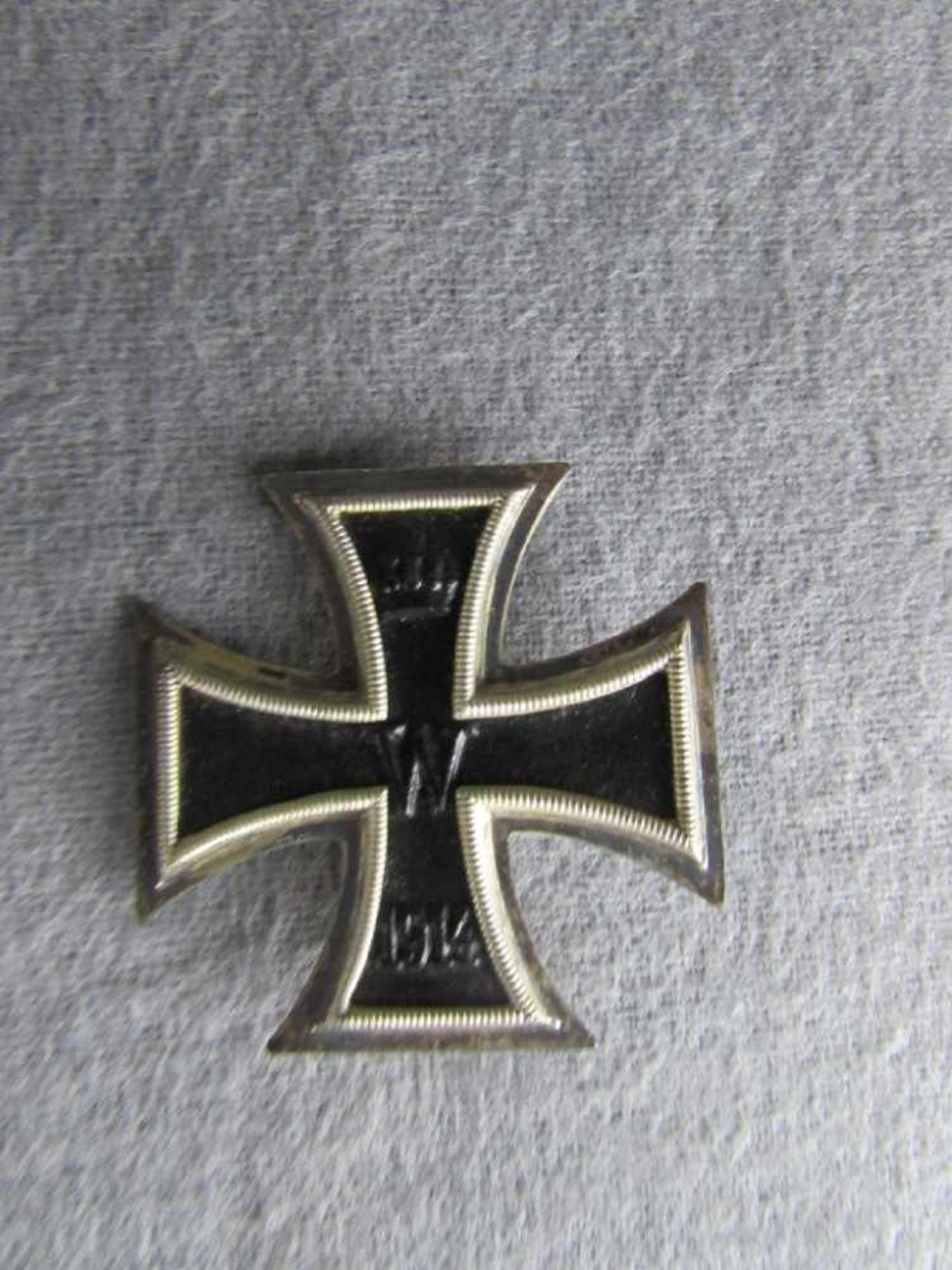 Orden Eisernes Kreuz erster Klasse in Original Schatulle im Umkarton sehr selten Nadelsystem gepunzt - Bild 2 aus 3
