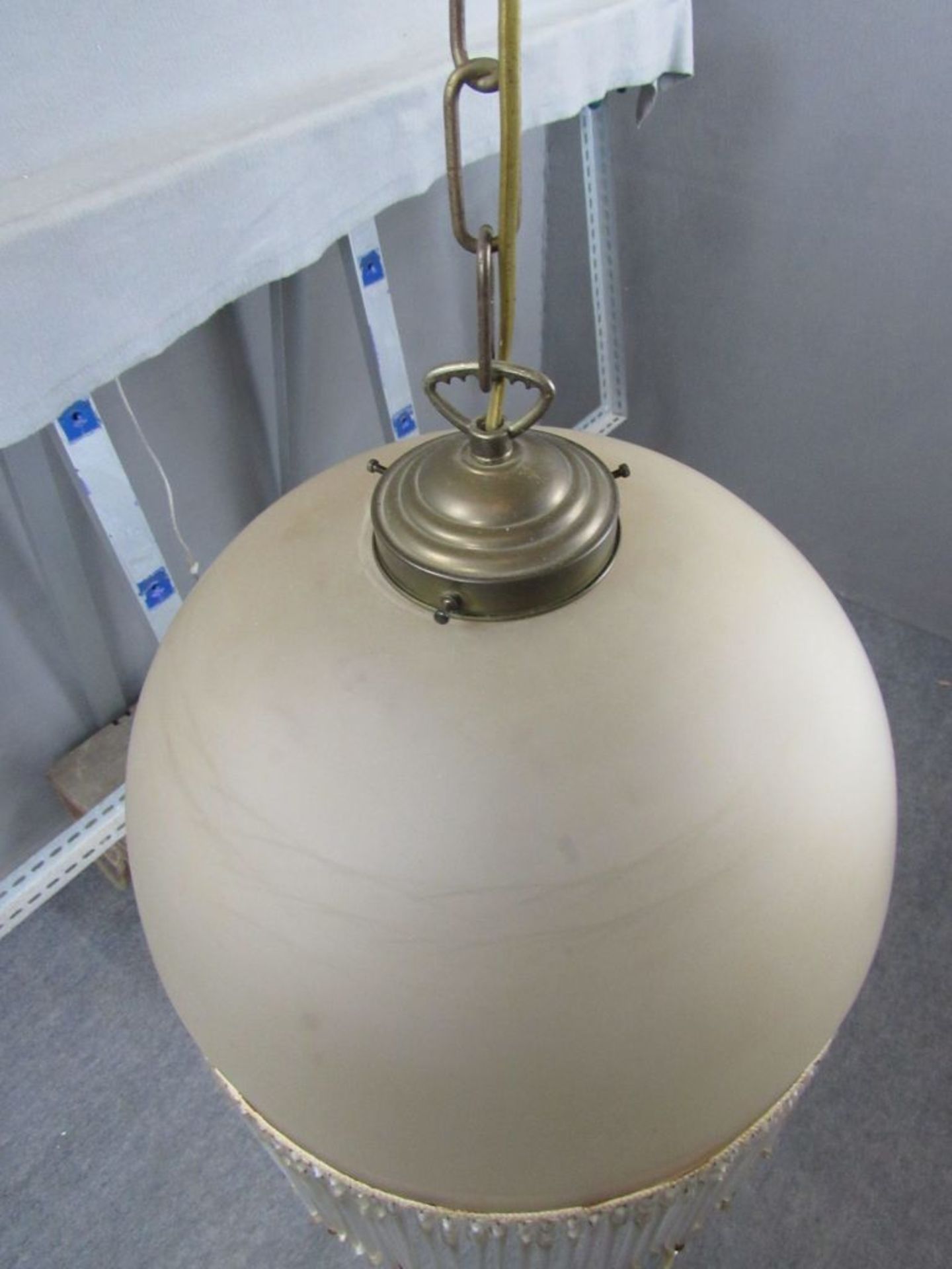 Deckenlampe Glasbehang Durchmesser 34 cm Messingaufnahme in Jugendstilmanier - Bild 3 aus 3