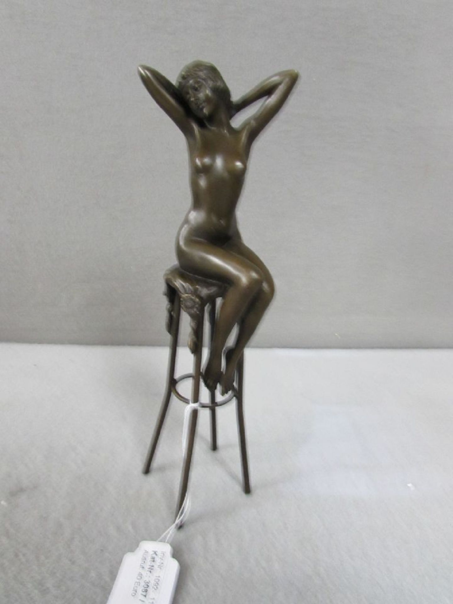 Bronzefigur Akt Szene in Art Deko Manier Gesamthöhe 28,5 cm