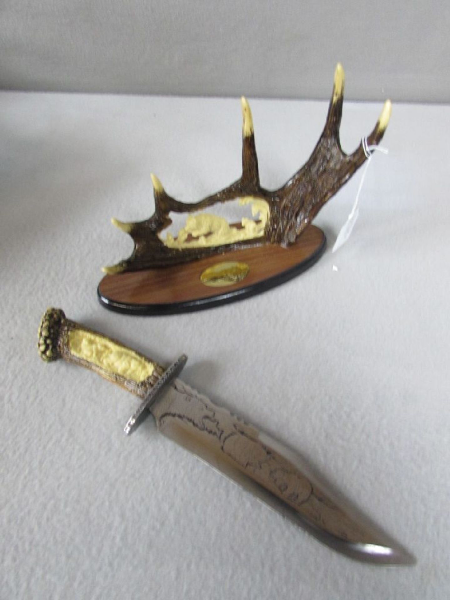 Schreibtischdekoration übergroßer Brieföffner Jagdmesser im halter 36 cm Länge des Messers - Bild 2 aus 2