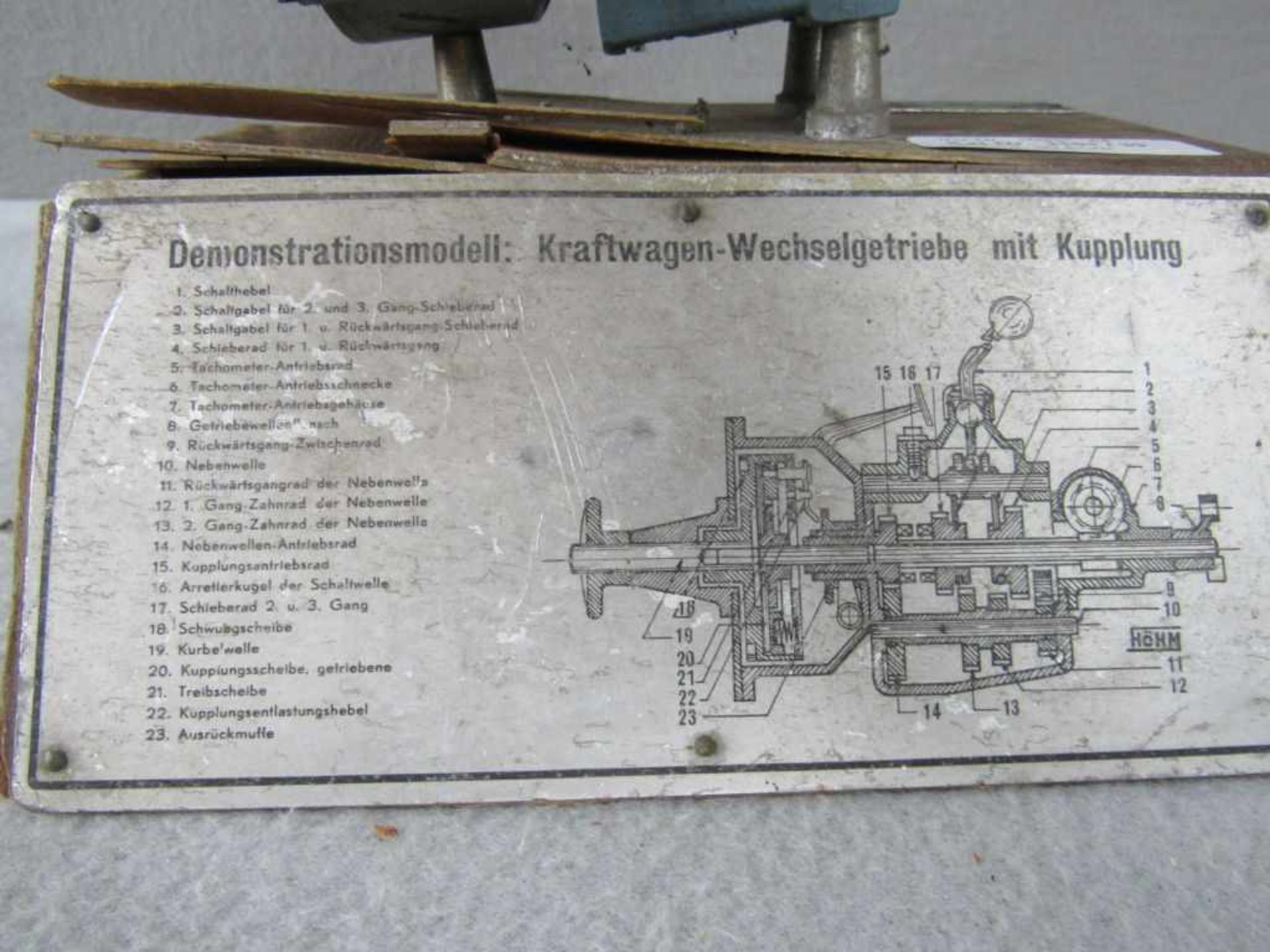 Fahrschulmodell Demonstrationsmodell Kraftwagenwechselgetriebe mit Kupplung Werner Degener Höhm - Bild 3 aus 4