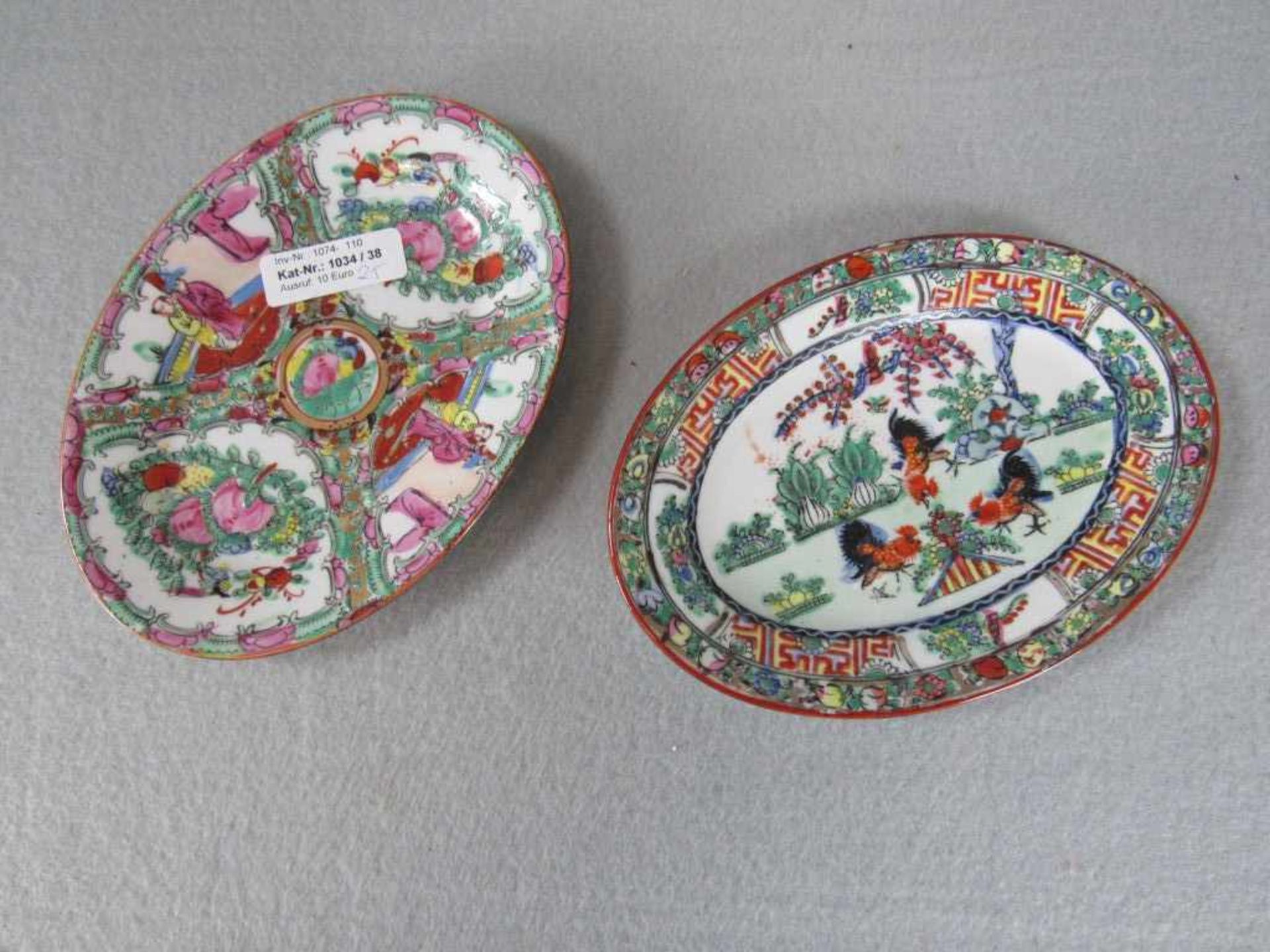 2 asiatische ovale Teller gemarkt 21x15cm