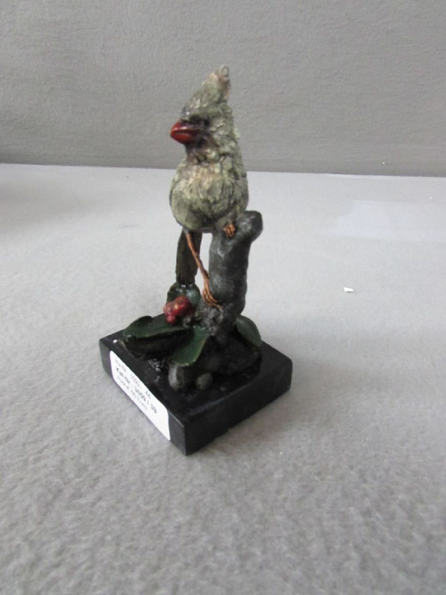 Bronzefigur Vogel auf Ast farbig gehalten Plakettiert 14 cm hoch - Bild 3 aus 3