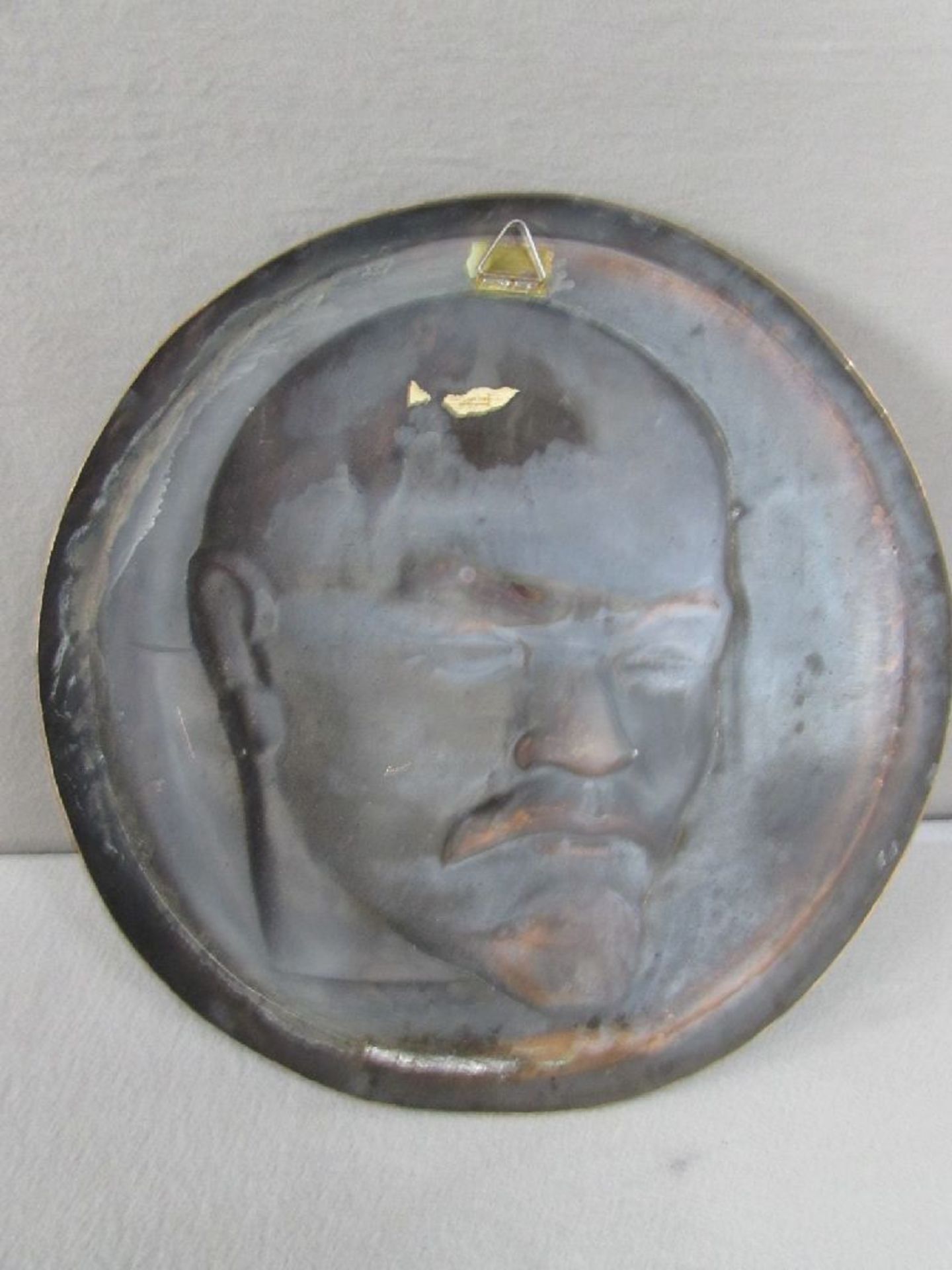 Zweidimensionales Wandrelief Messingblech Lenin 47cm Durchmesser - Image 2 of 2