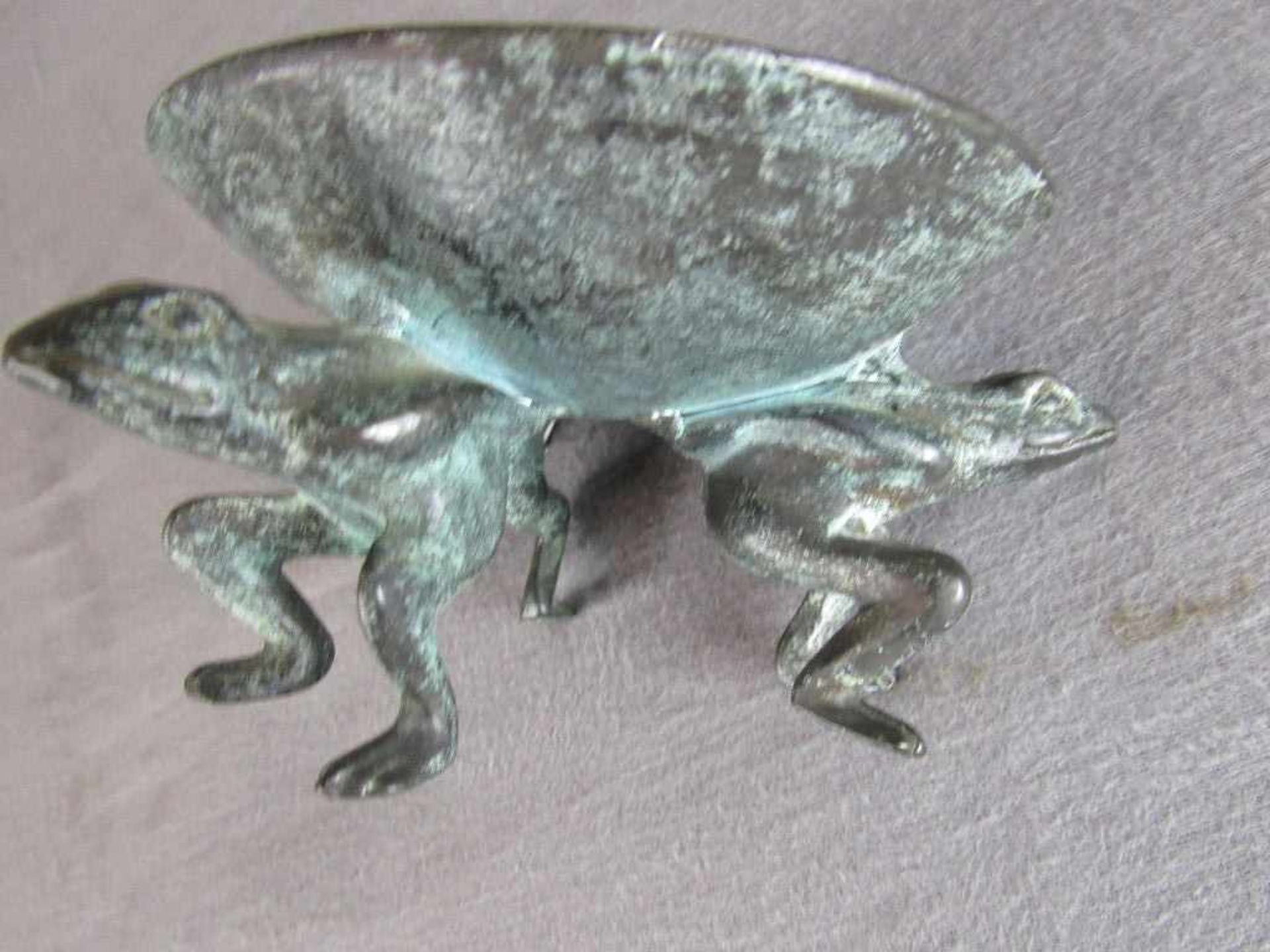 Asiatische Bronzeschale auf drei Füßen diese in Froschgestalt Durchmesser 16cm Höhe 8cm - Bild 3 aus 3