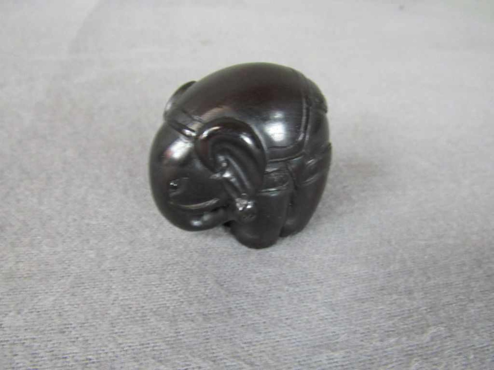 Buchsbaum Netsuke Elefant