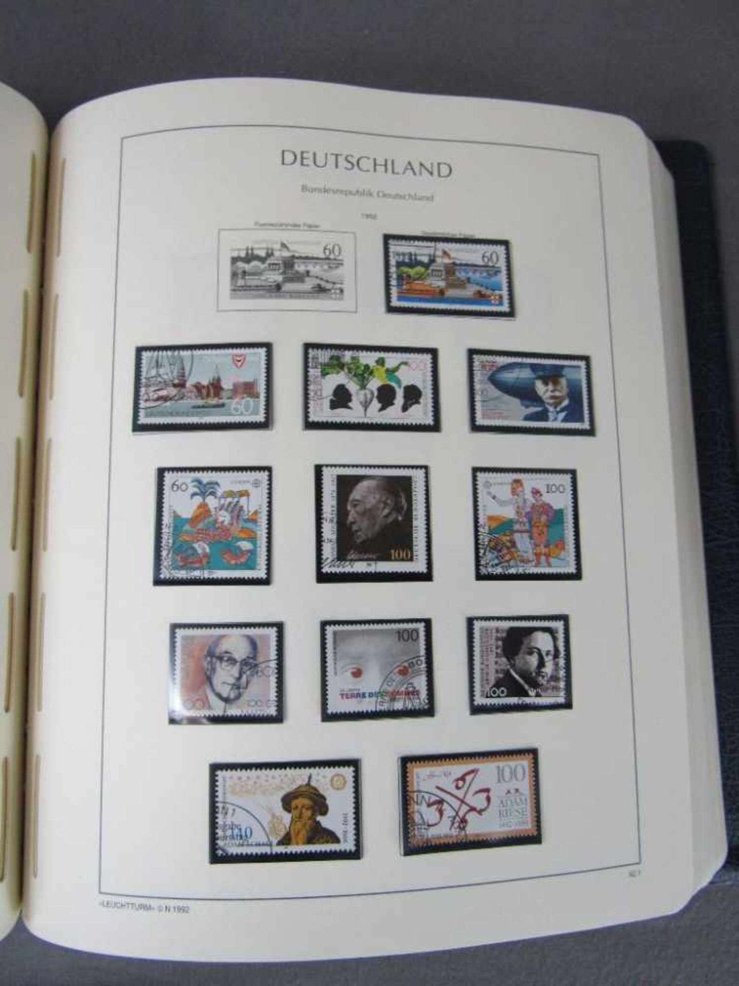 Zwei Briefmarkenalben Deutschland von 91-2005 ungestempelt und von 76-95 - Image 3 of 6