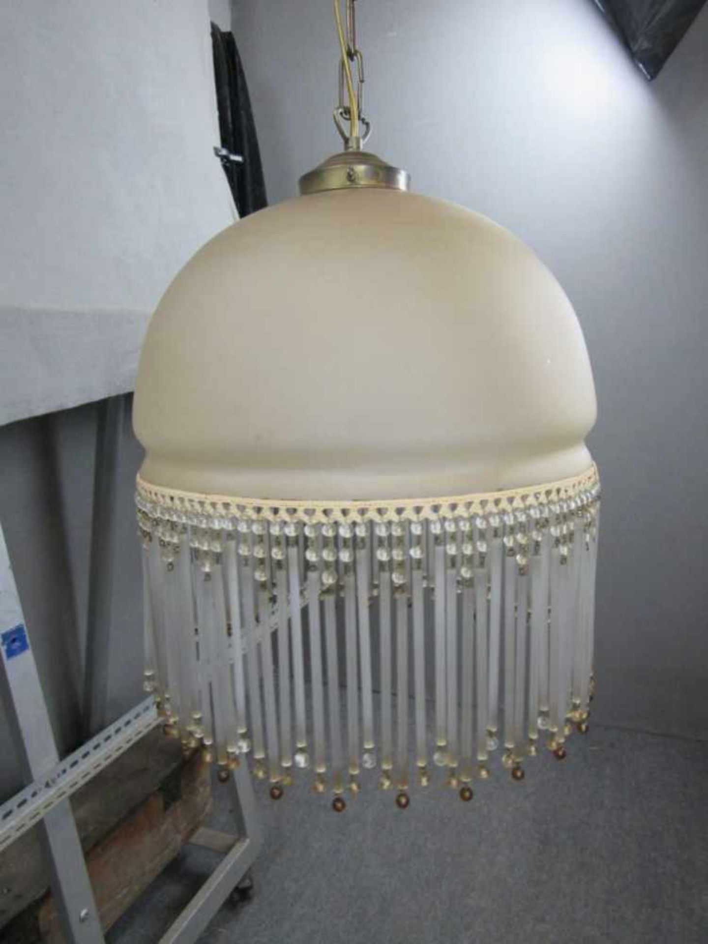 Deckenlampe Glasbehang Durchmesser 34 cm Messingaufnahme in Jugendstilmanier