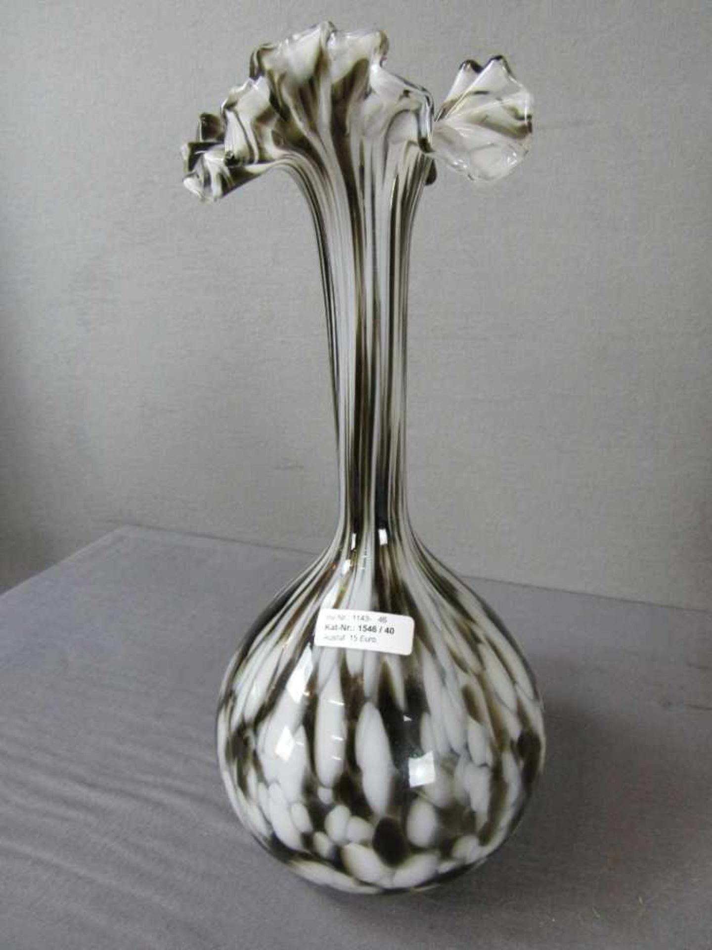 Designervase evtl Murano klarweiss braun verlaufend 42cm hoch - Image 2 of 2