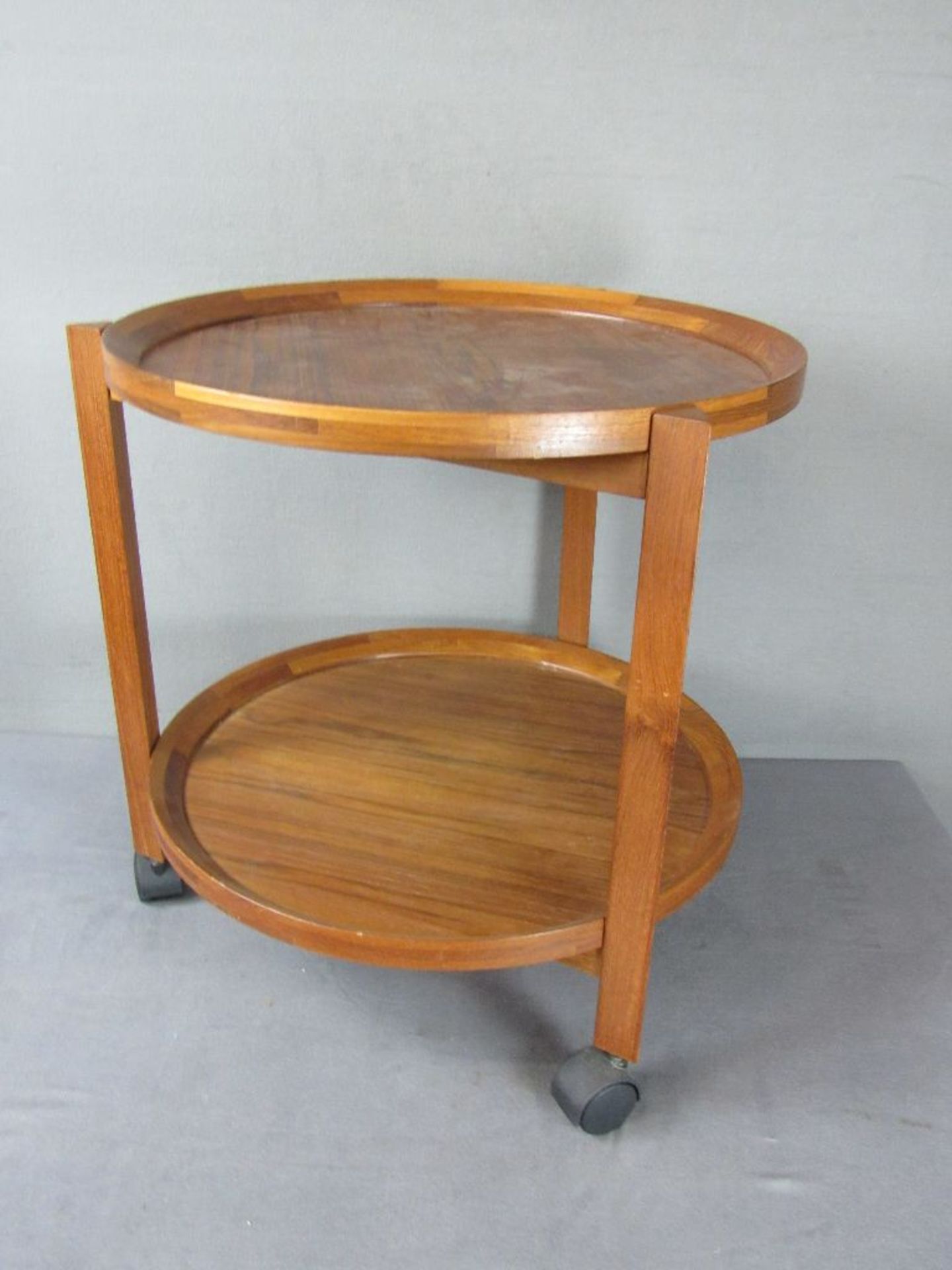 Barwagen Danish Design Teak rausnehmbare Tablett's 53cm Durchmesser