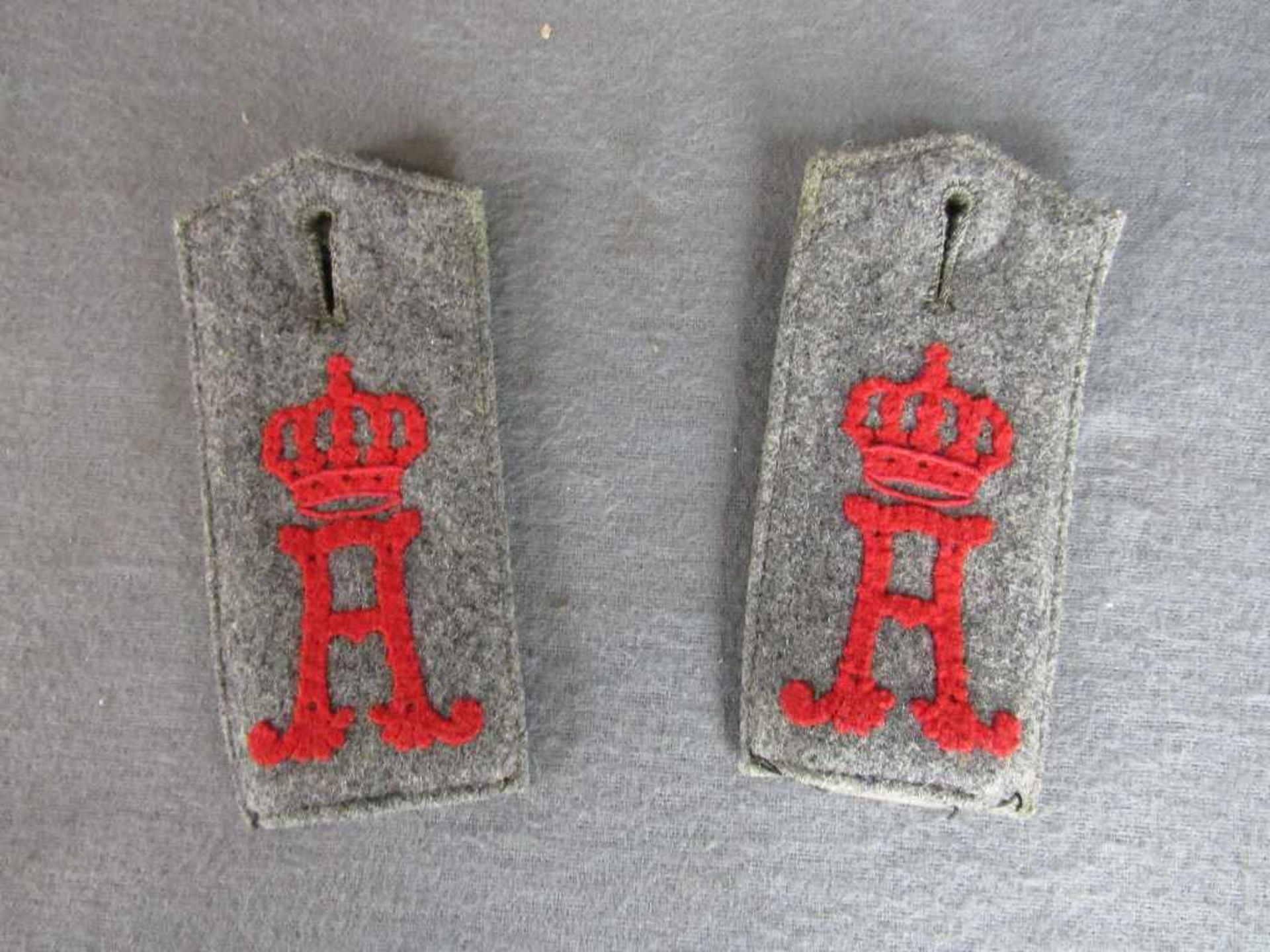 Schulterklappen Kaiserzeit Infanterie-Leib-Regiment Großherzogin (3.großherzoglich Hessisch) Nr.