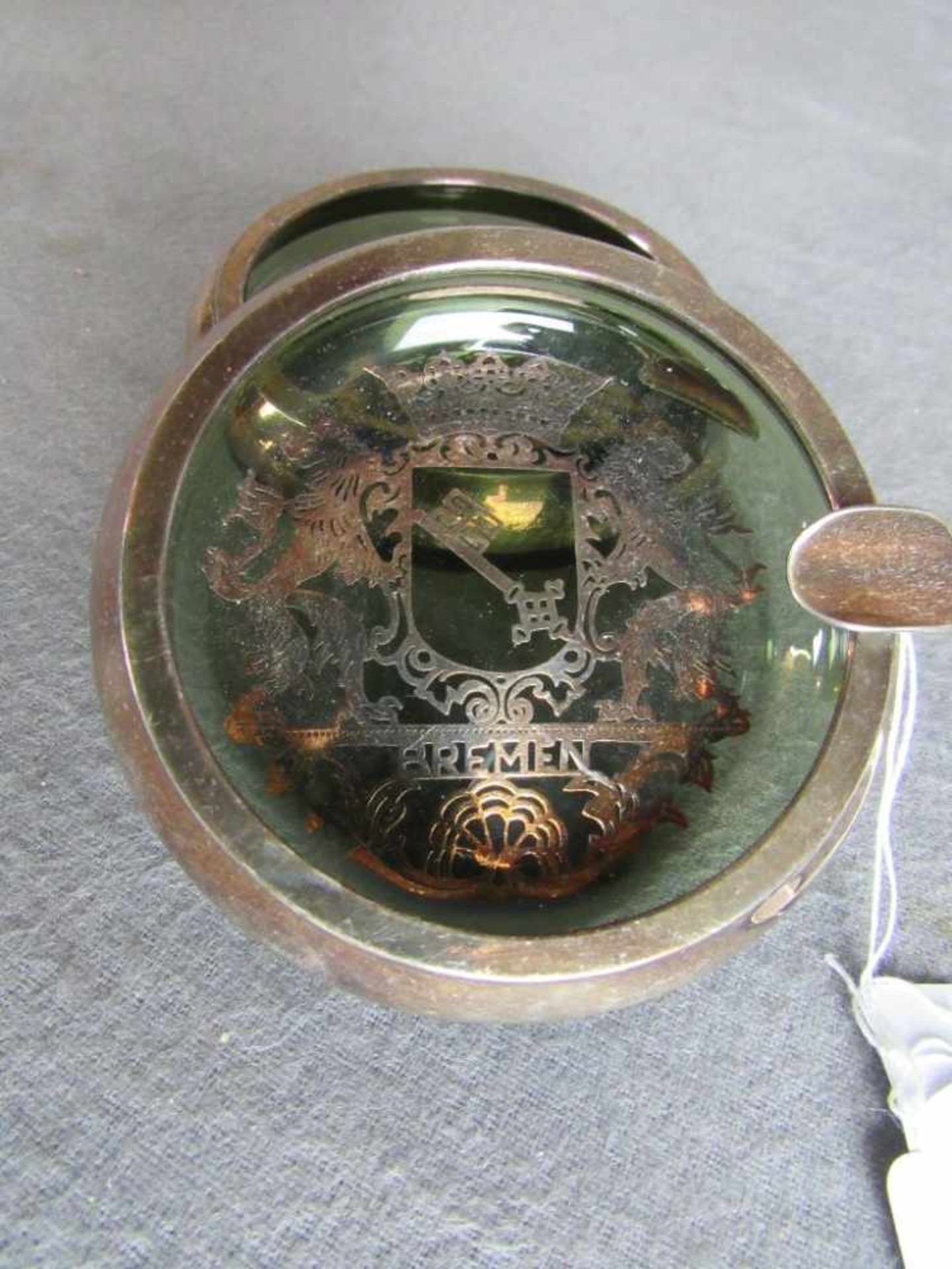Zwei Aschenbecher Bremer Wappen Glas mit Silberauflage 925er Sterling Silber Durchmesser 10,5cm - Image 2 of 3