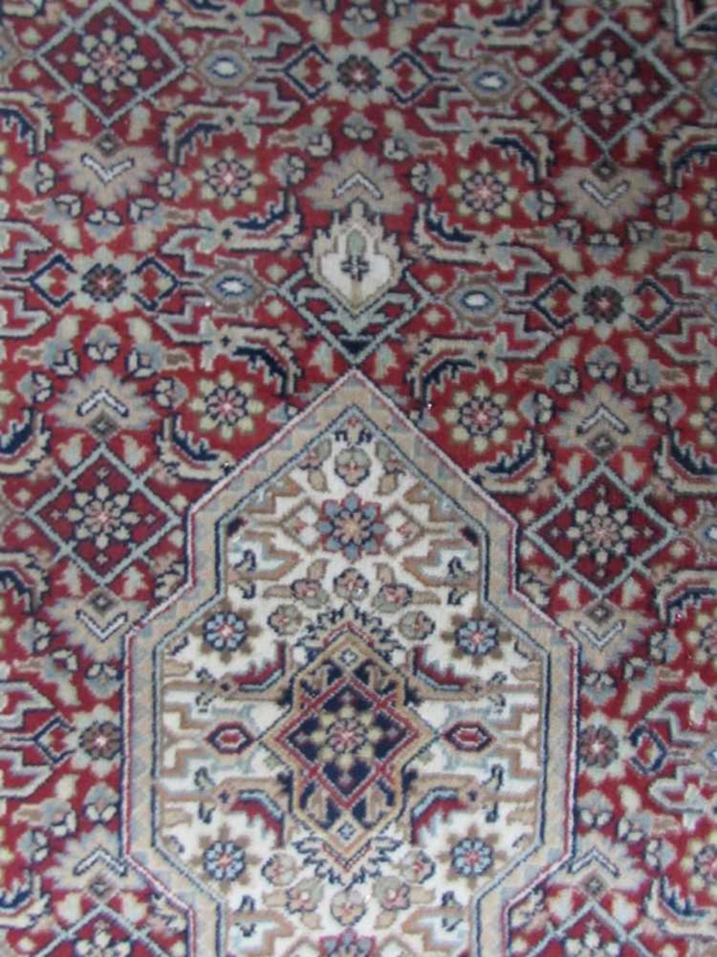 Orientteppich, rotgrundig, India MADHOSNIGH, 95x165cm, Bidjar - Image 2 of 3