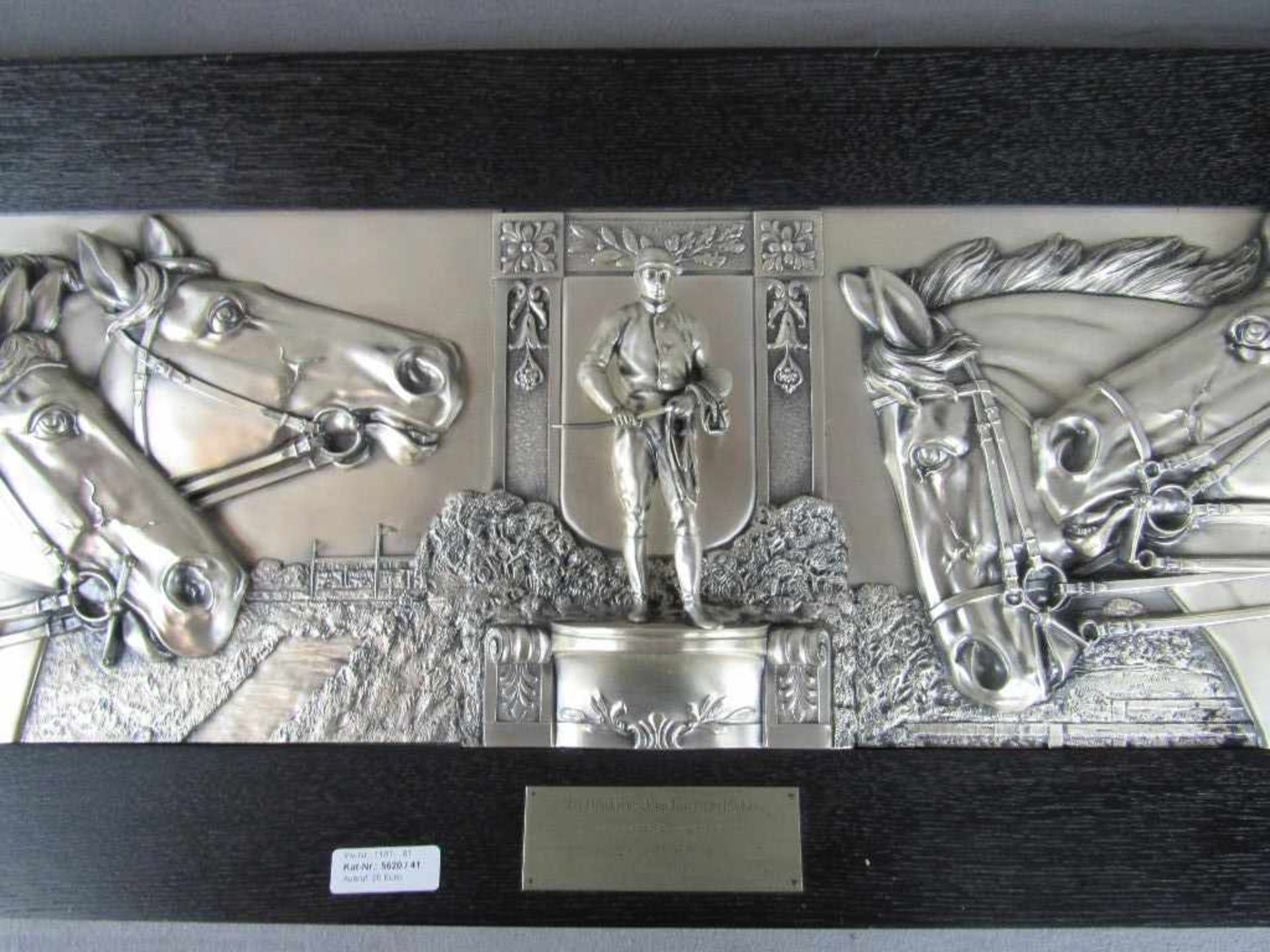 Zweidimensionales Wandbild Reiterei Metall im Eichenrahmen 110x42cm - Bild 3 aus 4