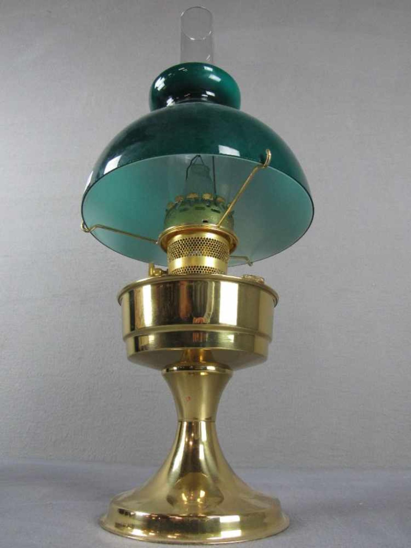Schöne Petroleumlampe petrolfarbener Schirm 60cm hoch - Bild 2 aus 3