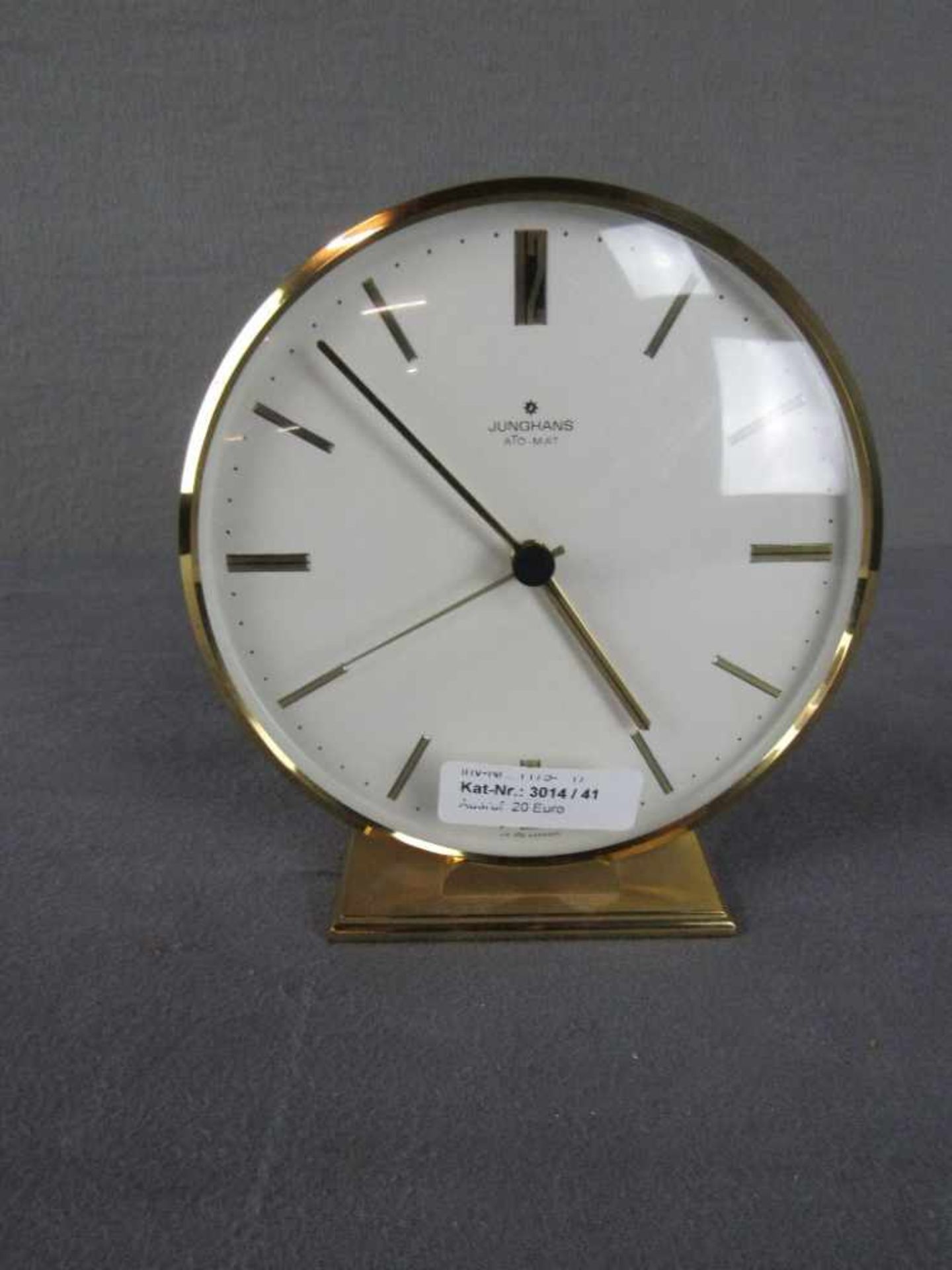 Tischuhr Art Deco Junghans läuft an Durchmesser 17cm