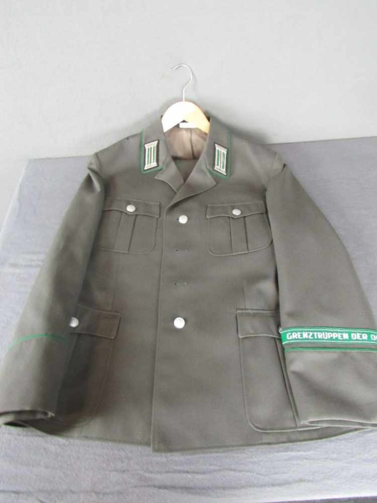 Uniform NVA