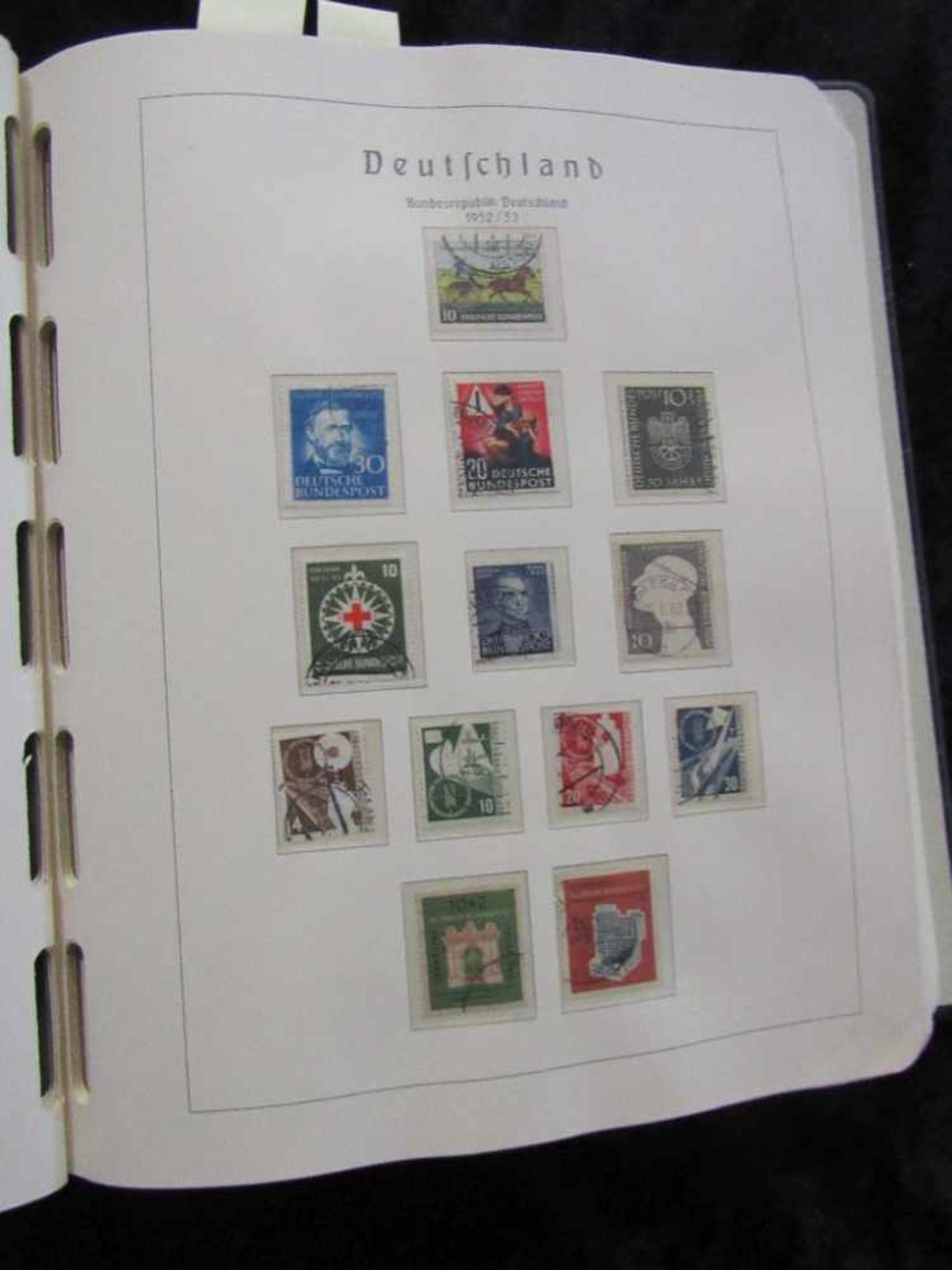Bund Sammlung gestempelt aus 1949 - 1979 im Leuchtturm Falzlos Vordruck - Image 5 of 7
