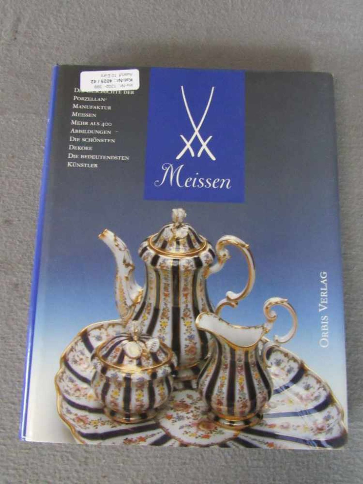 Großer Bildband Meissen Porzellan- - -20.00 % buyer's premium on the hammer price19.00 % VAT on