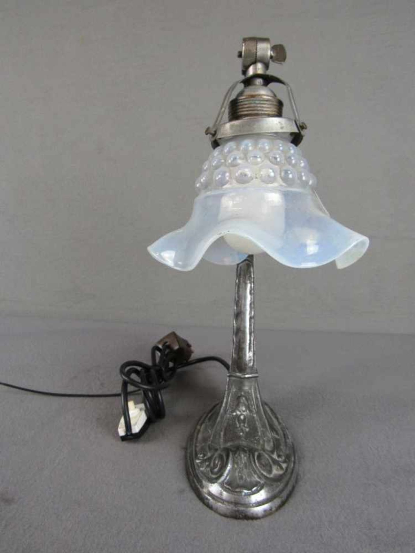 Tischlampe bzw Wandlampe Jugendstil original Beschirmung 35cm hoch- - -20.00 % buyer's premium on - Bild 2 aus 5