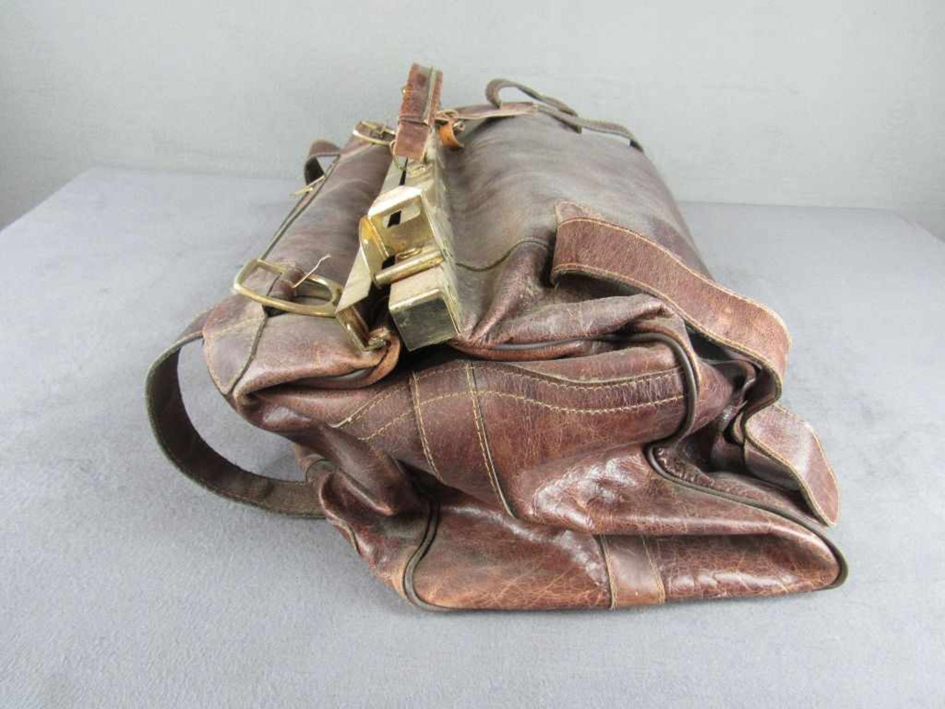 Reisetasche in Form einer Doktortasche braunes Leder England Hersteller Garo Länge:60cm- - -20. - Bild 3 aus 5