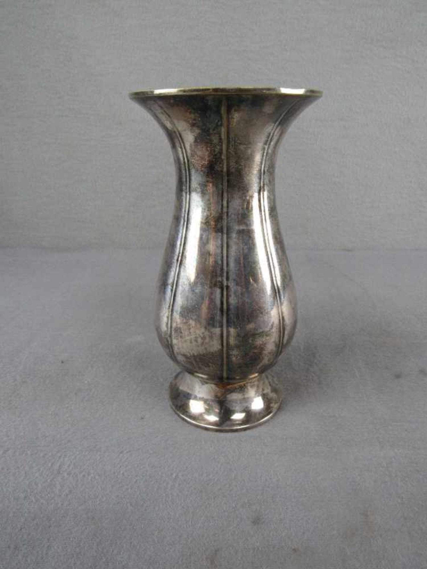 Art Deco versilberte Vase WMF 18,5cm hoch- - -20.00 % buyer's premium on the hammer price19.00 % VAT