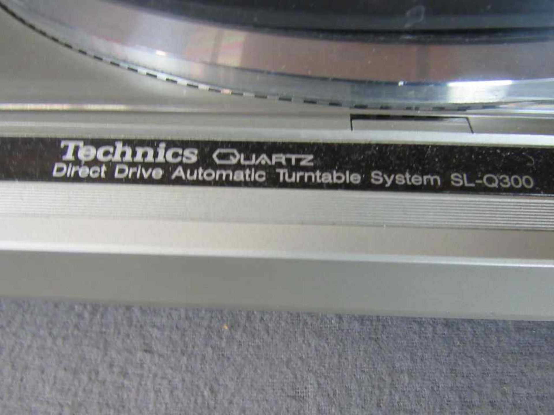 Plattenspieler Technics Sl-0300 direct drive- - -20.00 % buyer's premium on the hammer price19. - Bild 2 aus 3