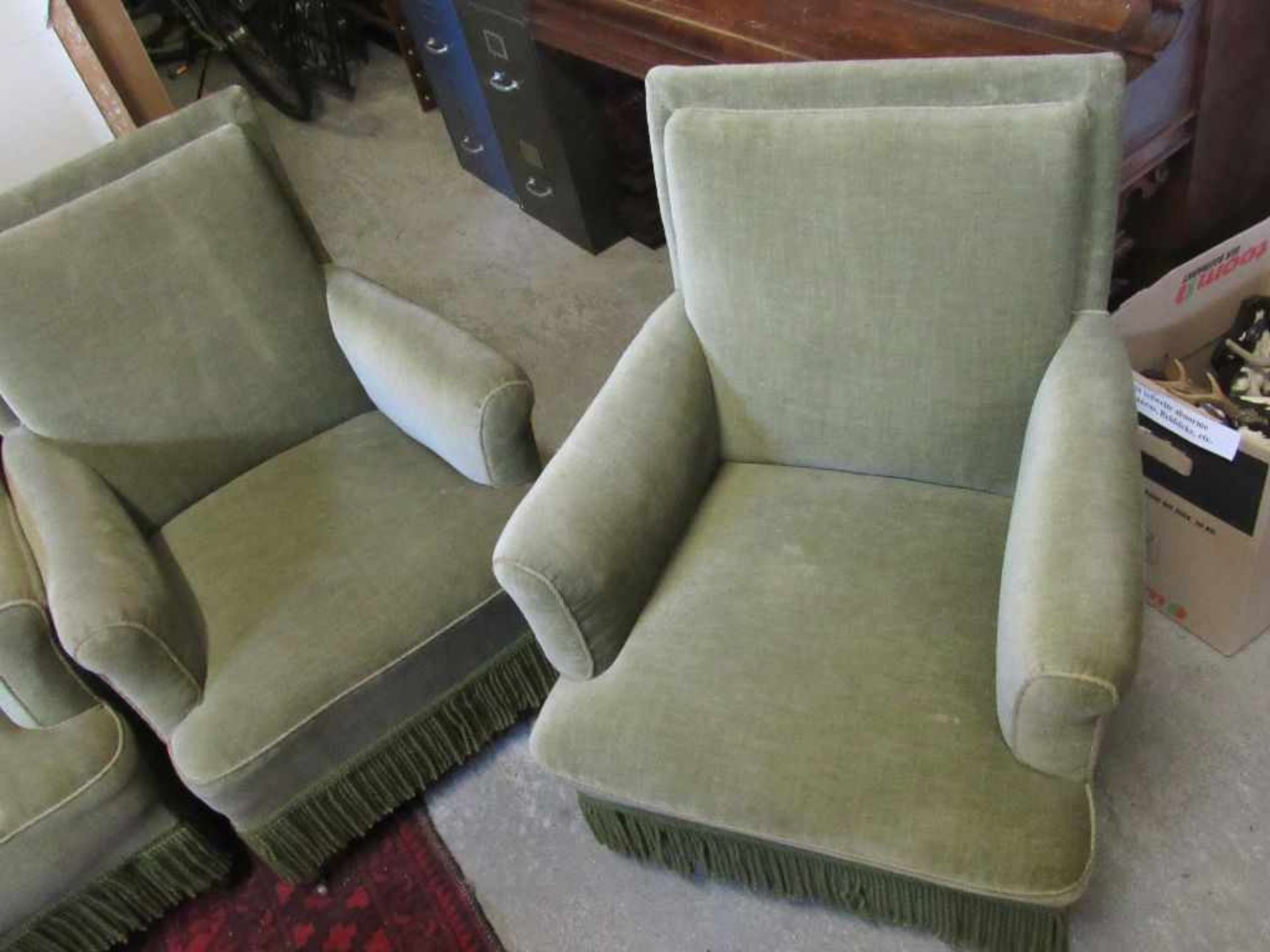 Jugendstil Sofa mit Vitrinen und Spiegelumrandung dazu noch 2 zugehörige Sessel. Sehr guter - Bild 3 aus 3