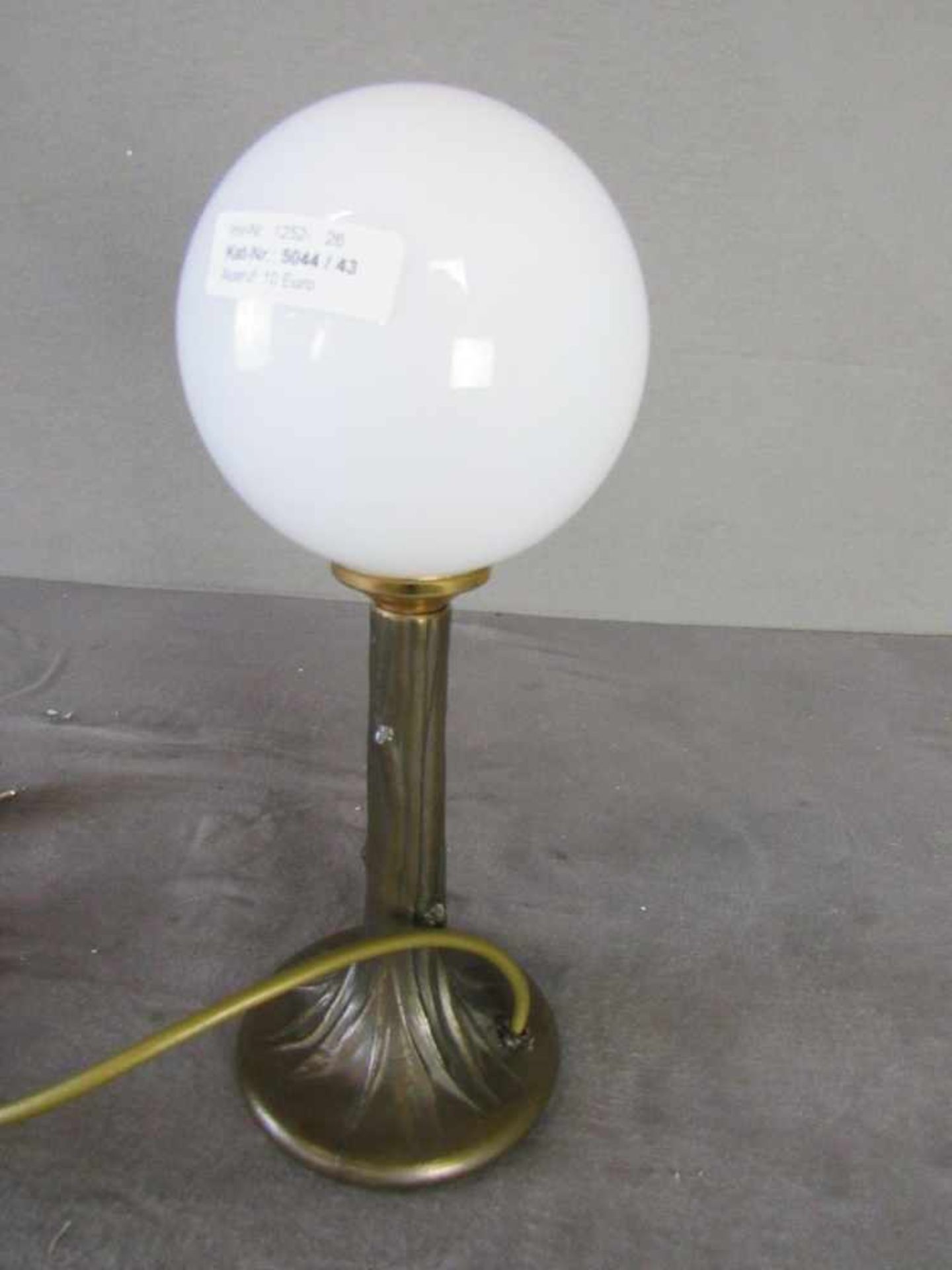 Tischlampe in schöner Jugendstilmanier funktionstüchtig 34cm hoch- - -20.00 % buyer's premium on the - Image 2 of 2