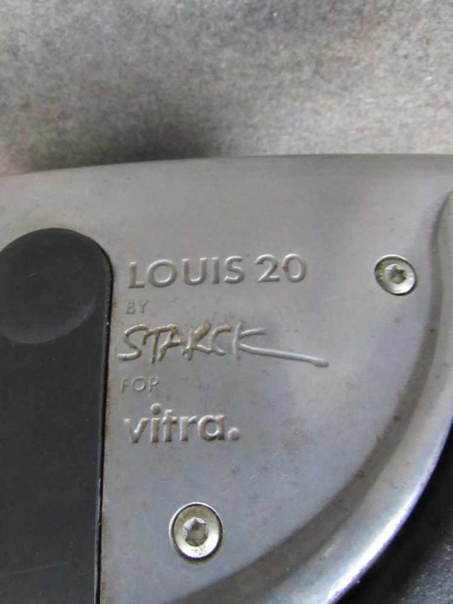 Designerstuhl Modell Luis 20 von Philippe Starck für Vitra guter Zustand gemarkt- - -20.00 % buyer's - Image 3 of 3