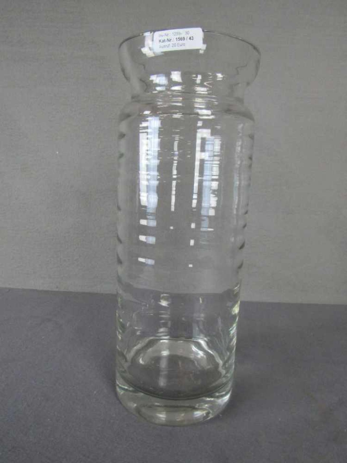 Große Bodenvase Glas 70er Jahre klar Höhe:47cm- - -20.00 % buyer's premium on the hammer price19.