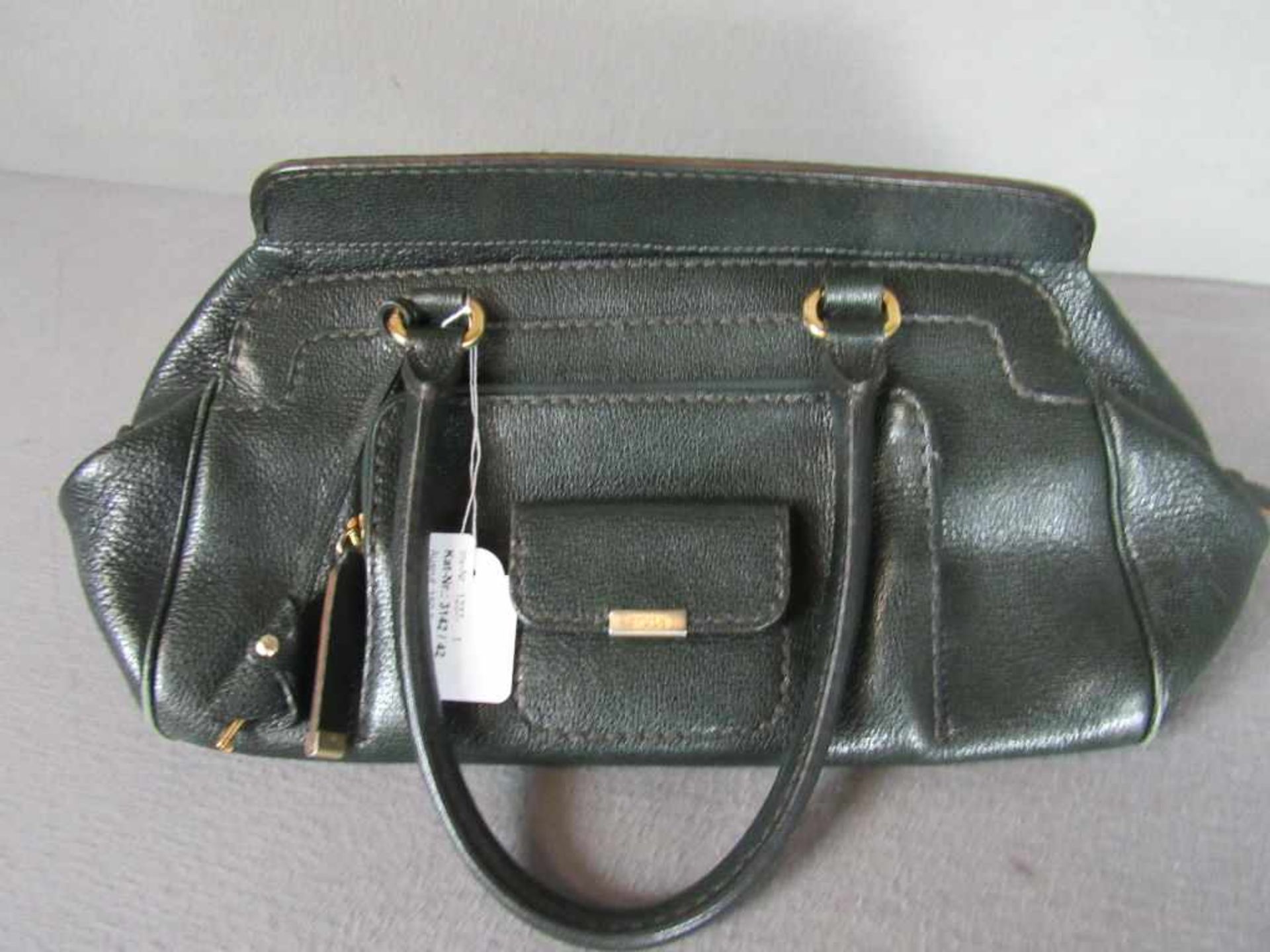 Handtasche Tod`s dark green vintage Schloß mit Schlüssel made in Italy Seriennummer: Voa1213 Länge